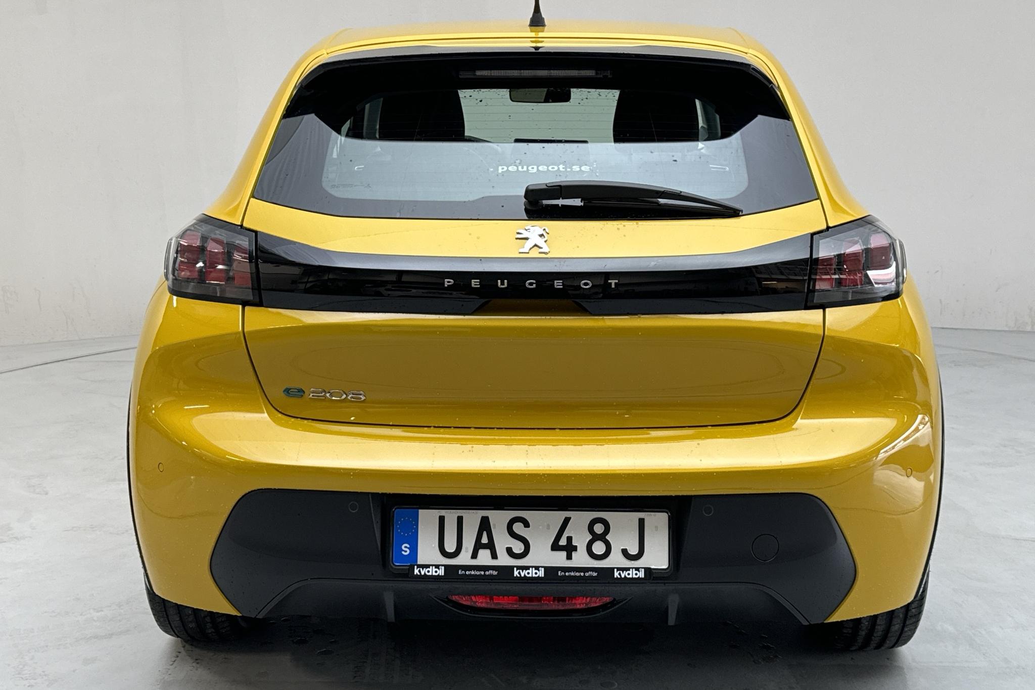 Peugeot e-208 50 kWh 5dr (136hk) - 26 990 km - Automatic - yellow - 2022