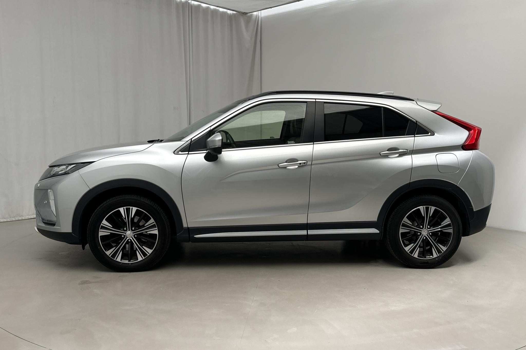 Mitsubishi Eclipse Cross 1.5T 4WD (163hk) - 8 118 mil - Automat - silver - 2018