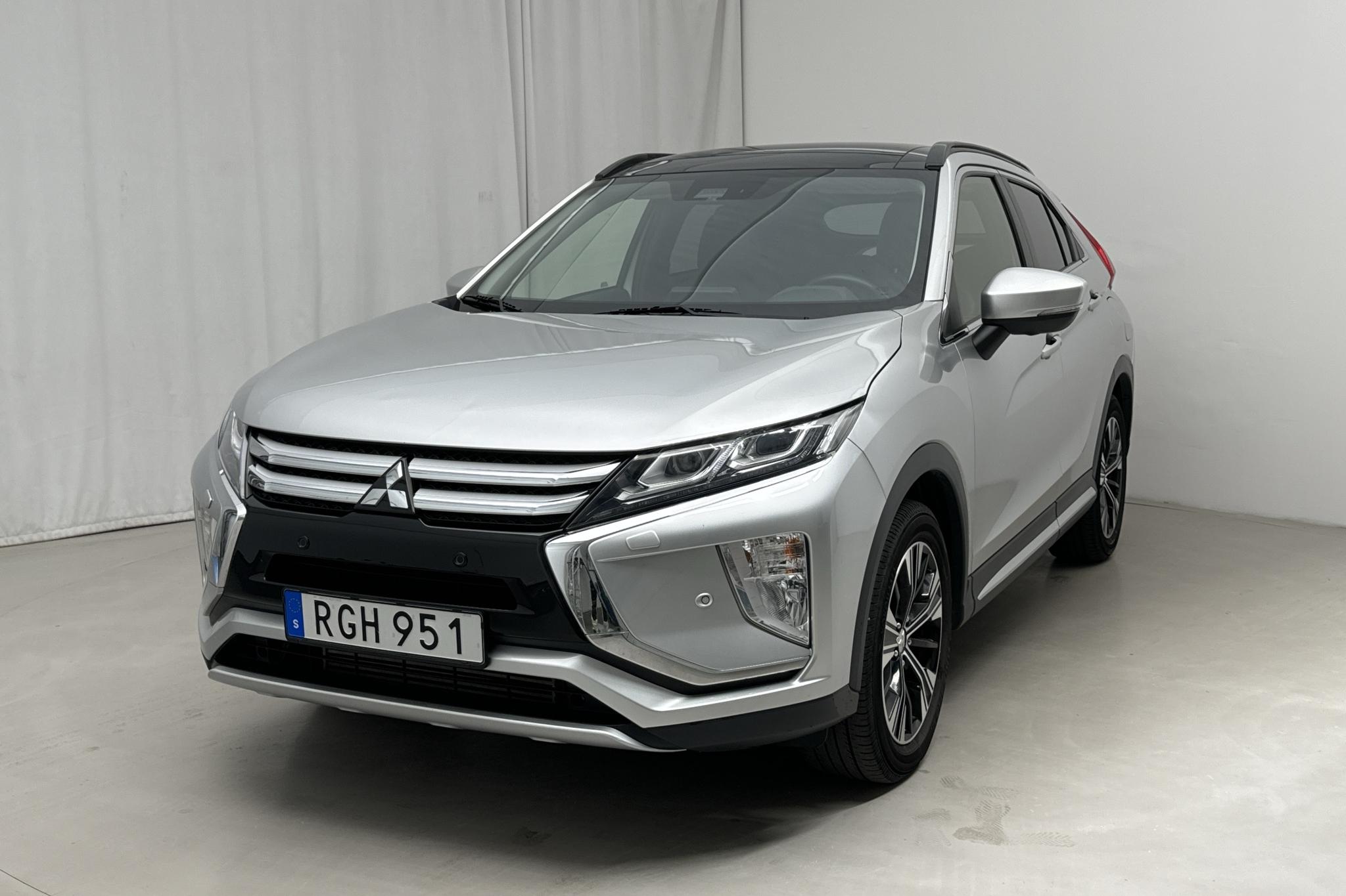 Mitsubishi Eclipse Cross 1.5T 4WD (163hk) - 8 118 mil - Automat - silver - 2018