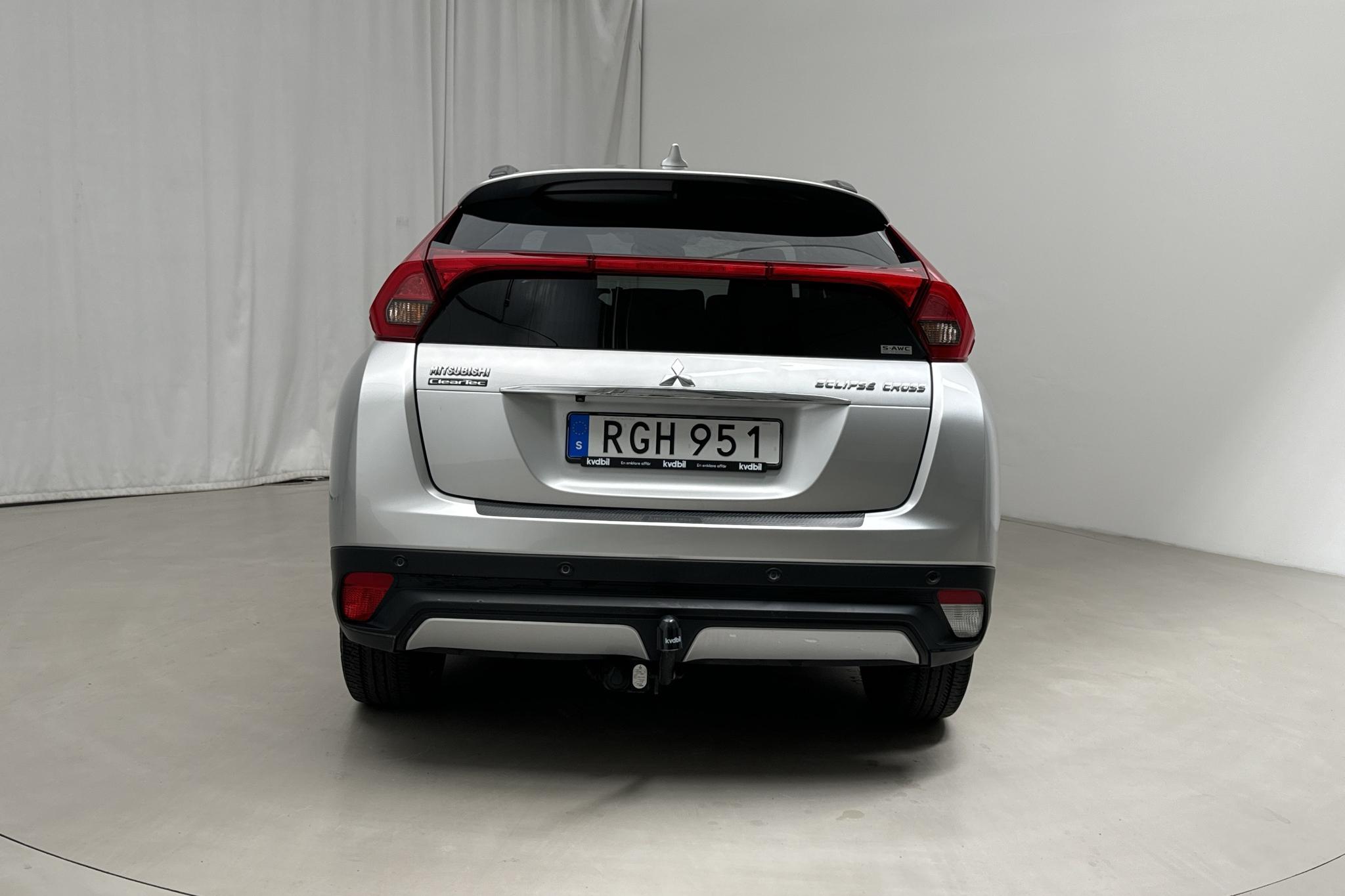 Mitsubishi Eclipse Cross 1.5T 4WD (163hk) - 8 118 mil - Automat - silver - 2018