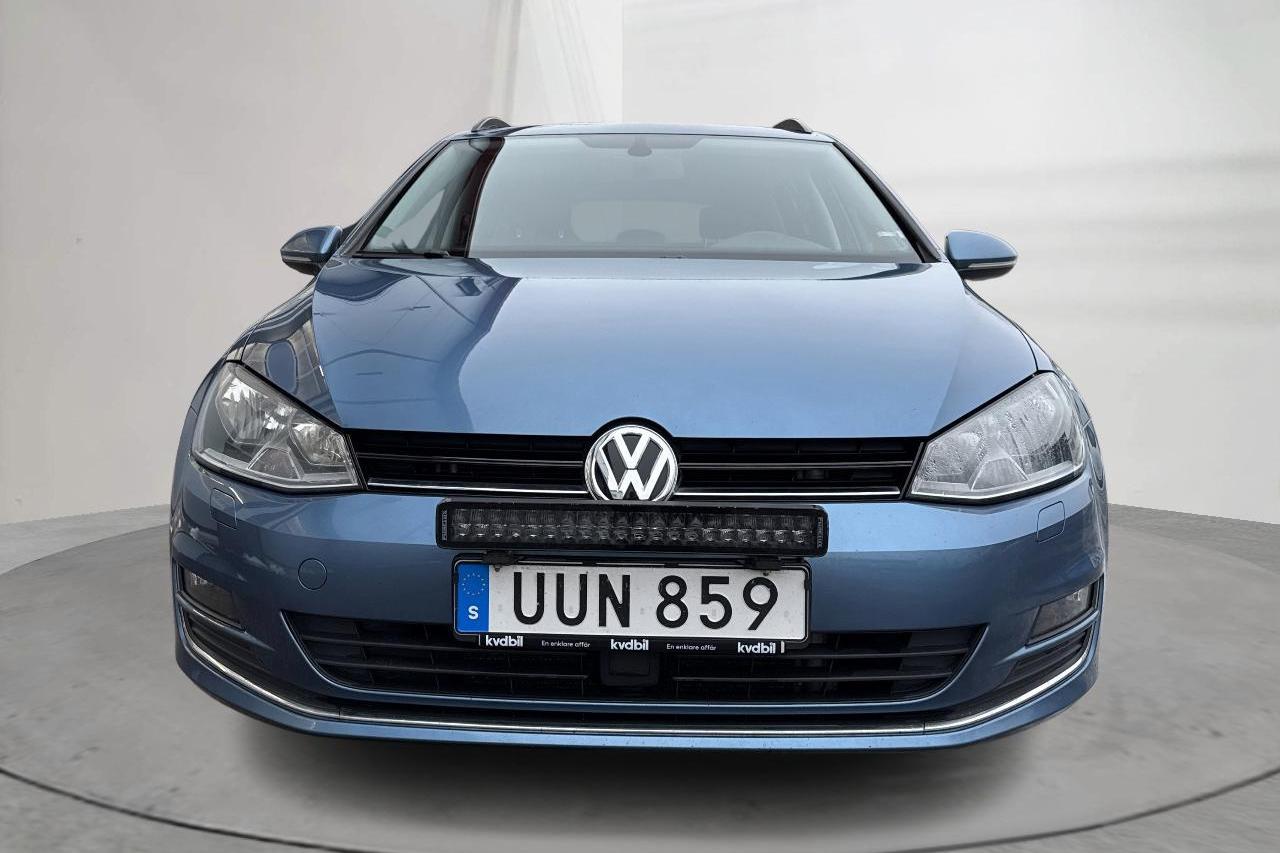 VW Golf VII 2.0 TDI BlueMotion Technology Sportscombi (150hk) - 17 701 mil - Automat - blå - 2016