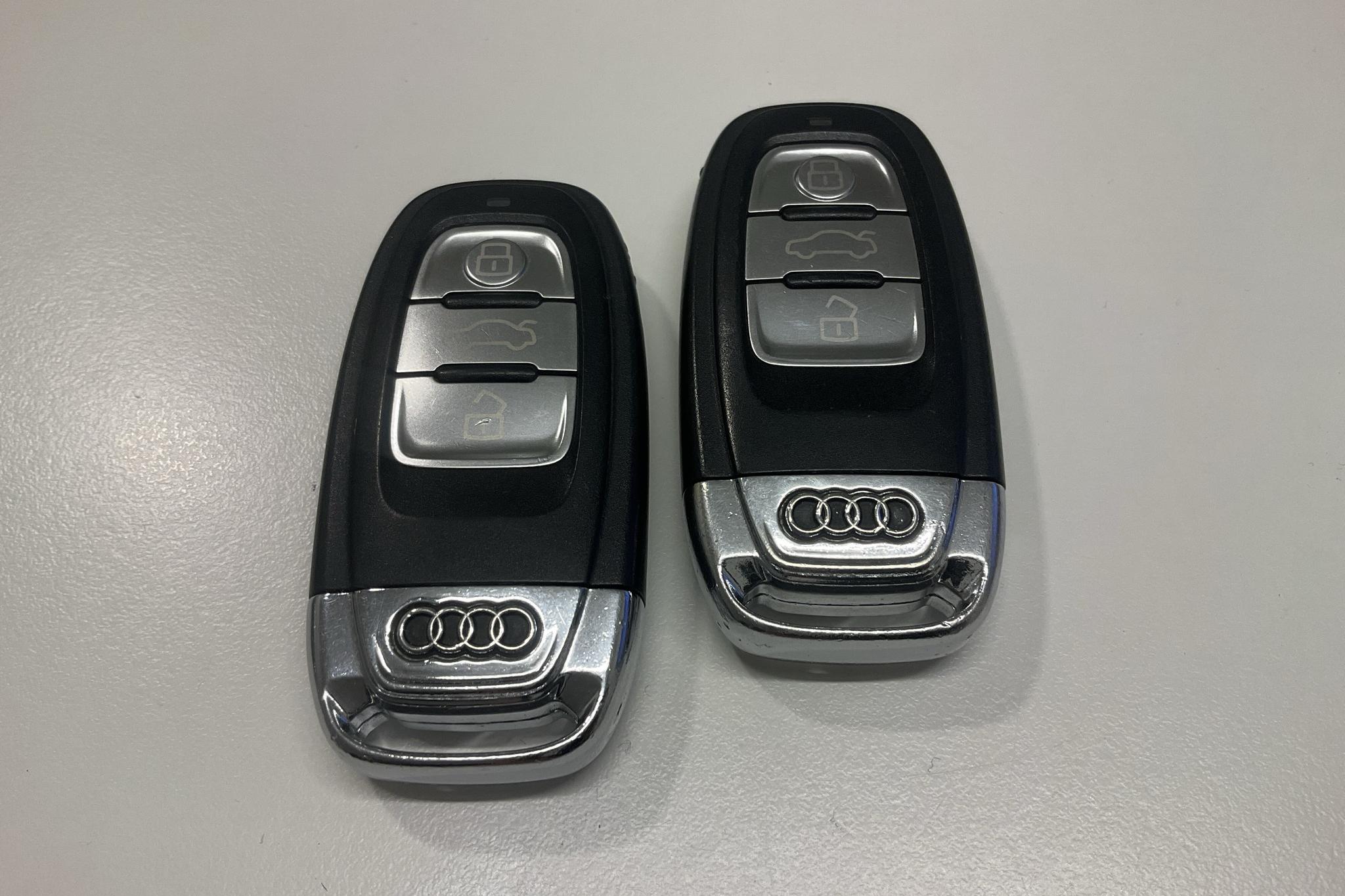 Audi A6 2.0 TDI Avant (190hk) - 16 279 mil - Automat - silver - 2015