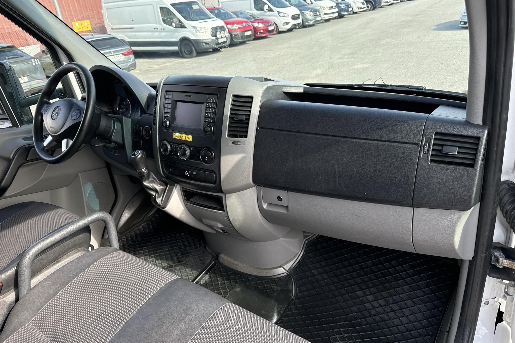 Mercedes Sprinter 316 CDI Chassi (163hk) - 256 870 km - Automatyczna - biały - 2015