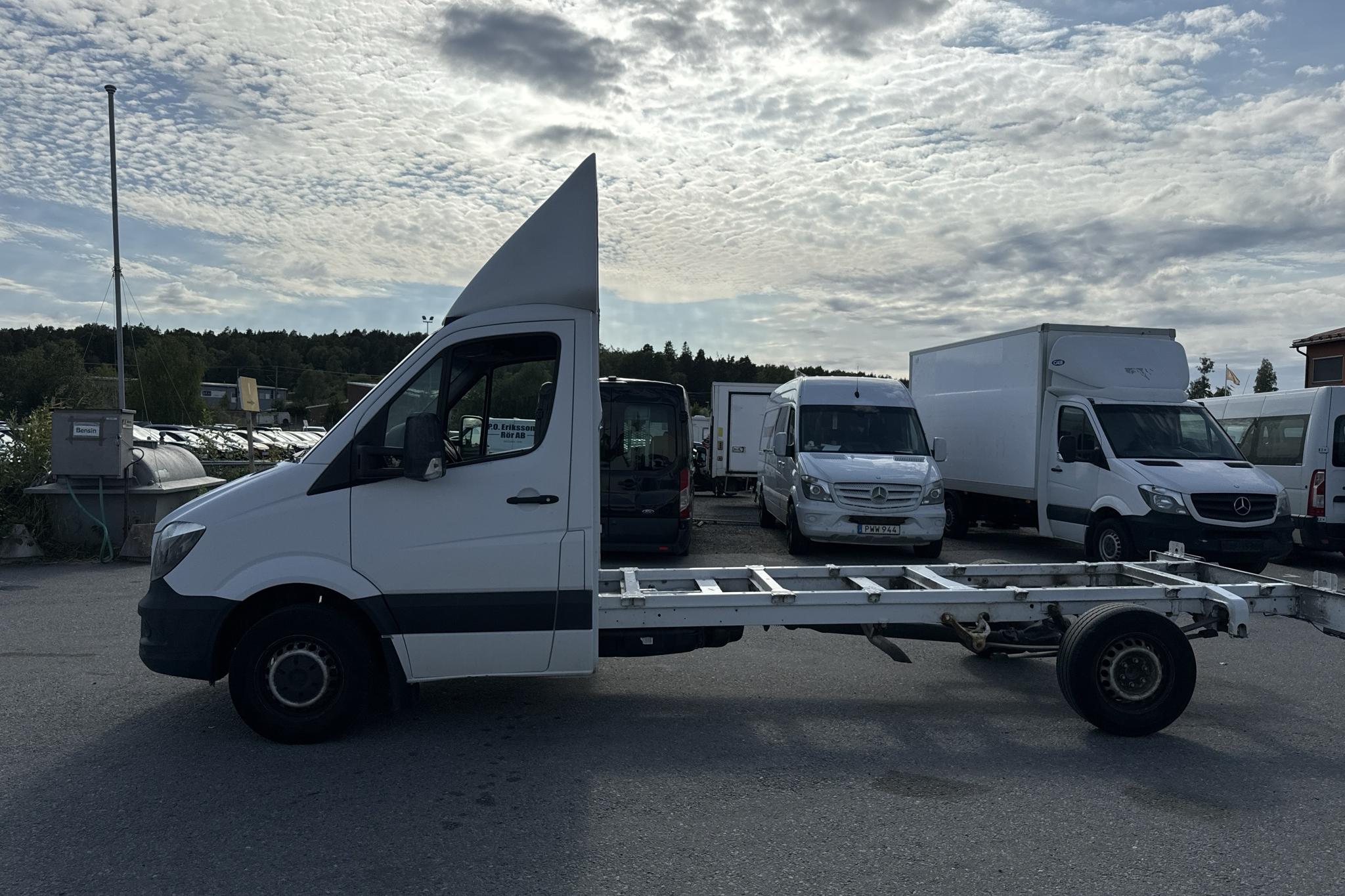 Mercedes Sprinter 316 CDI Chassi (163hk) - 256 870 km - Automatyczna - biały - 2015