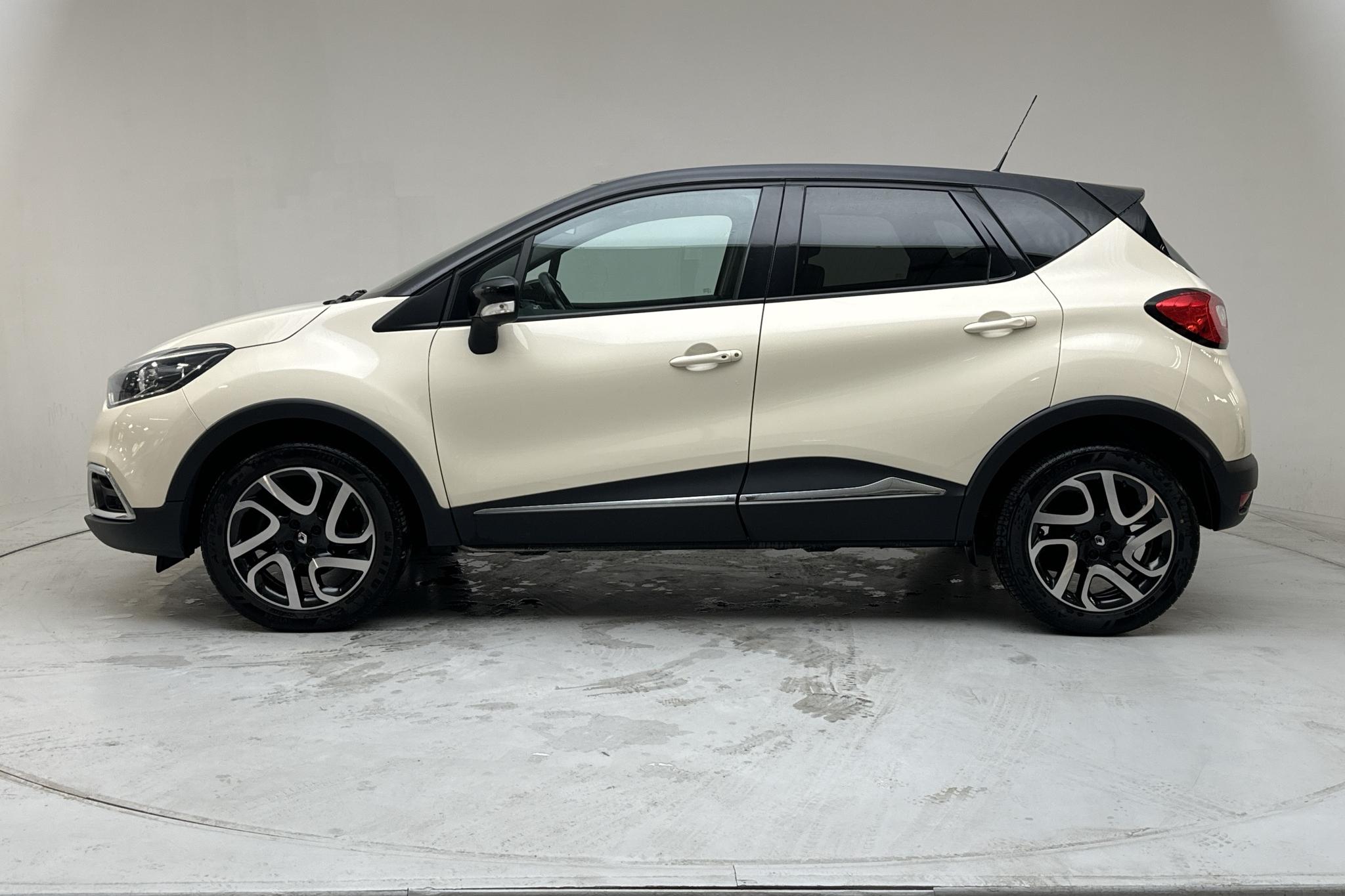 Renault Captur 1.2 TCe (120hk) - 8 463 mil - Automat - 2017