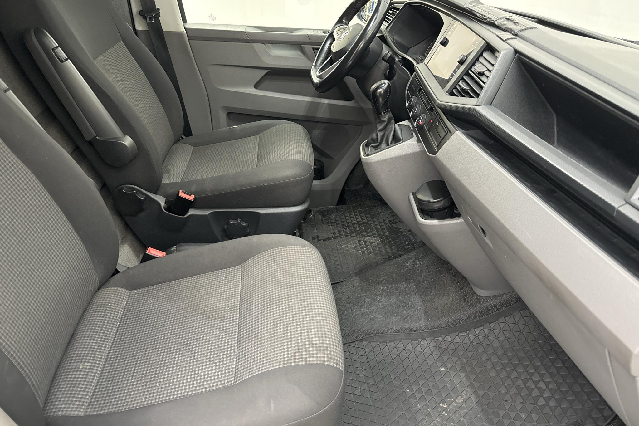 VW Transporter T6 2.0 TDI BMT Skåp 4MOTION (150hk) - 172 080 km - Automatyczna - biały - 2020