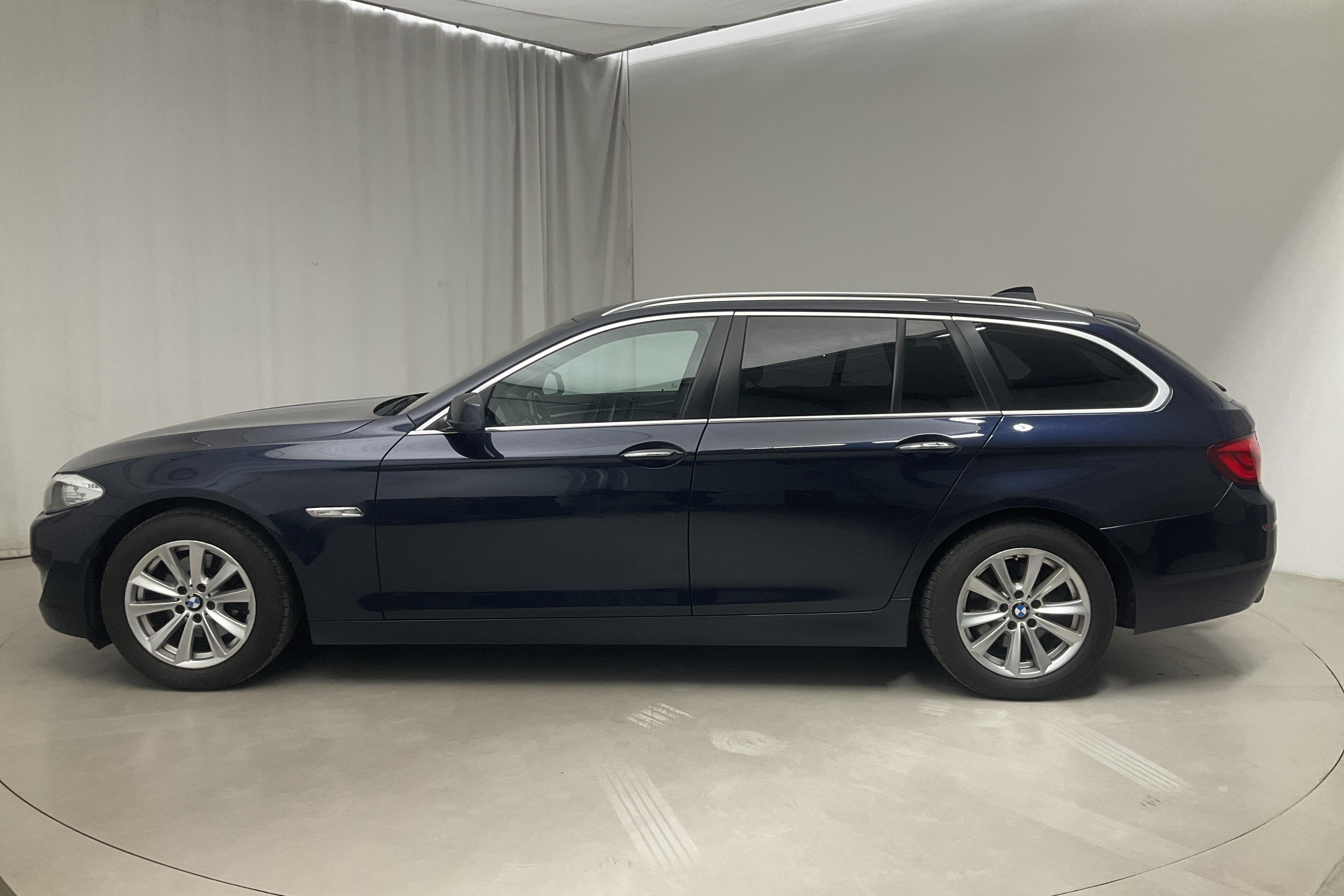 BMW 520d Touring, F11 (184hk) - 236 900 km - Automatic - Dark Blue - 2013