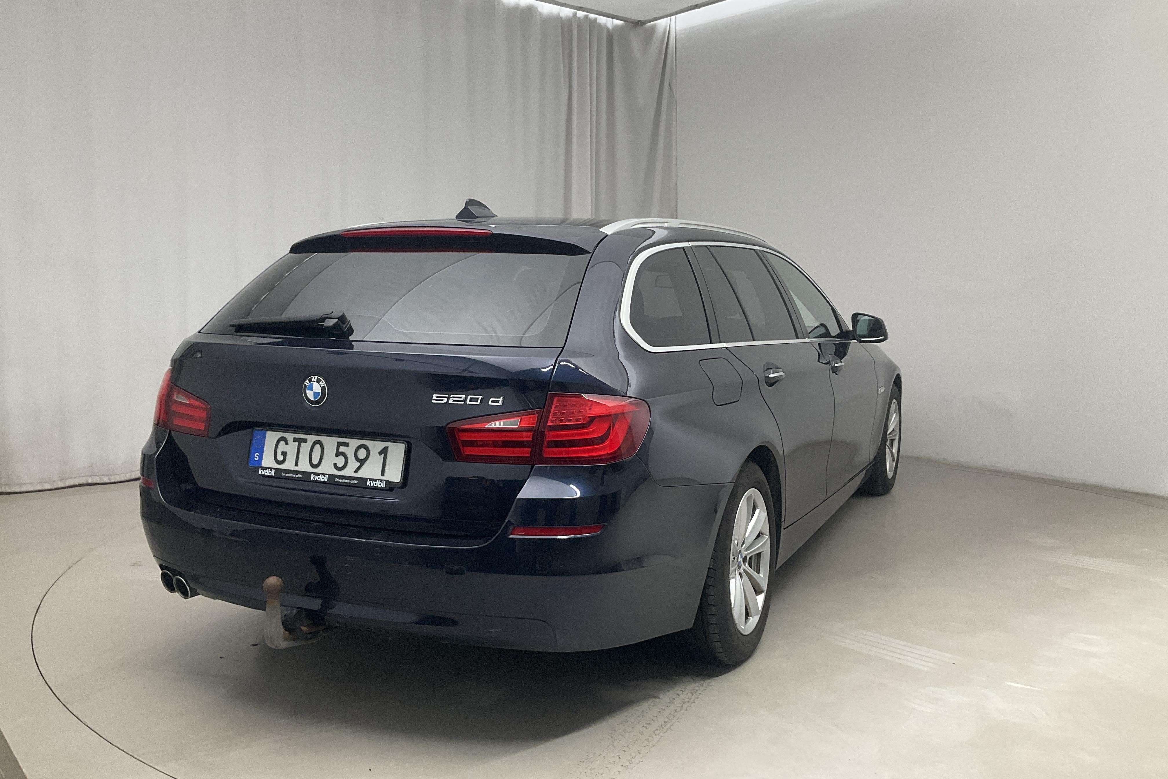 BMW 520d Touring, F11 (184hk) - 236 900 km - Automatic - Dark Blue - 2013