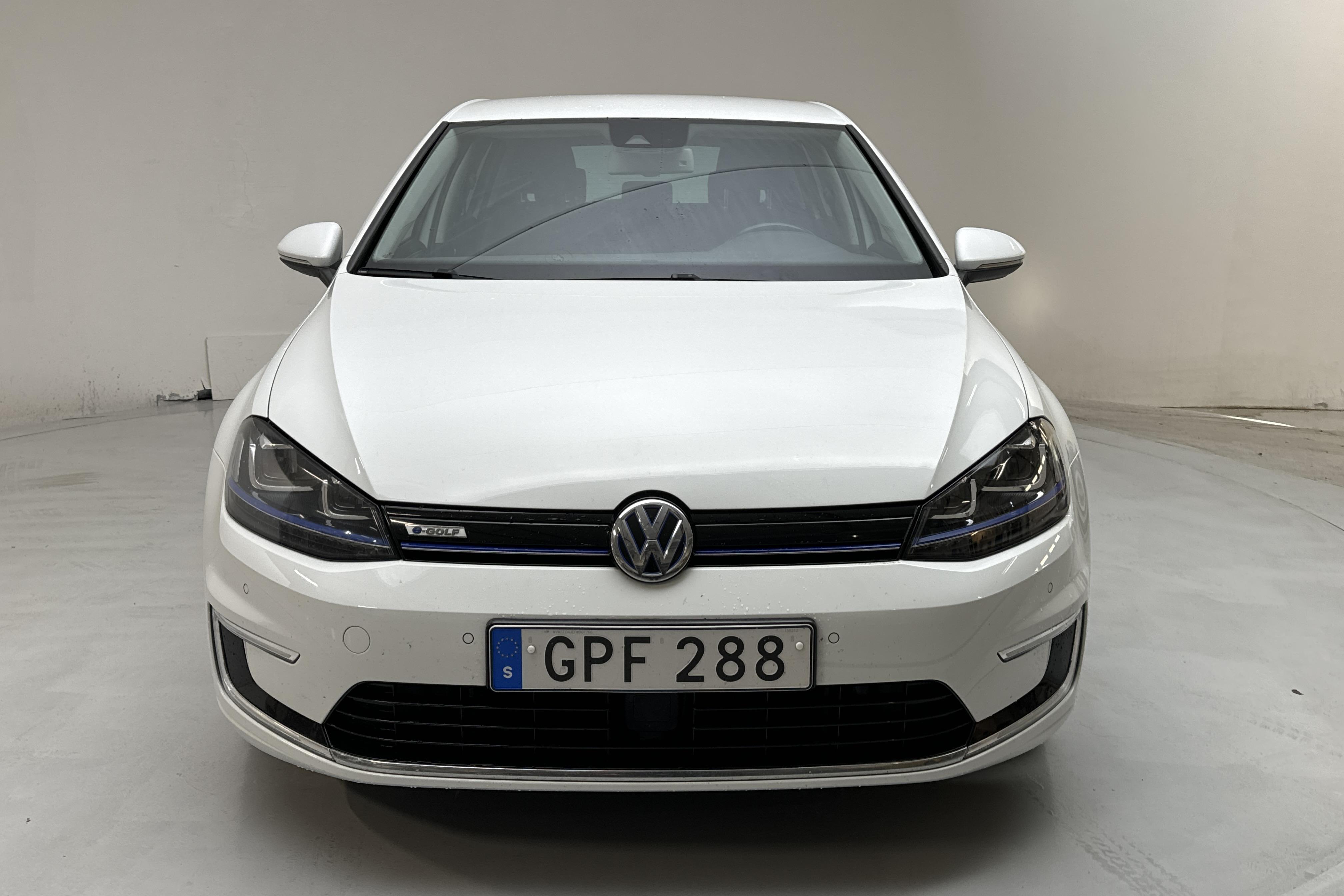 VW e-Golf VII 5dr (115hk) - 195 260 km - Automaattinen - valkoinen - 2015