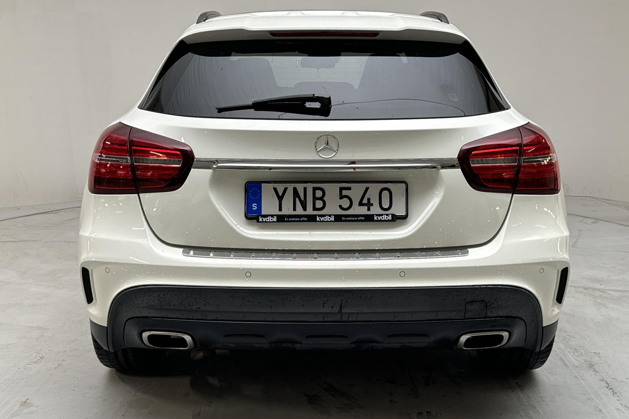 Mercedes GLA 200 d X156 (136hk) - 168 350 km - Automatyczna - biały - 2017