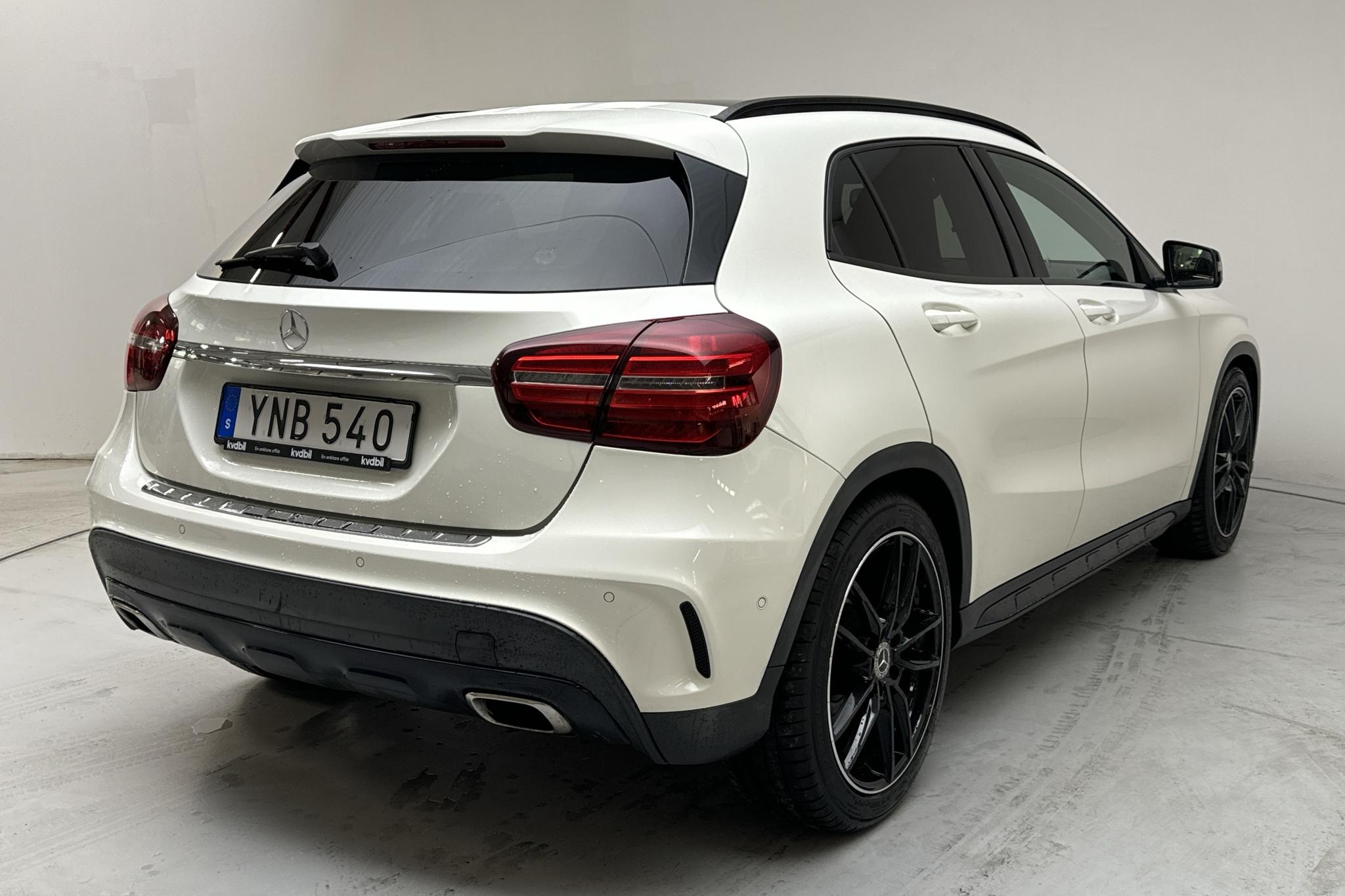 Mercedes GLA 200 d X156 (136hk) - 16 835 mil - Automat - vit - 2018