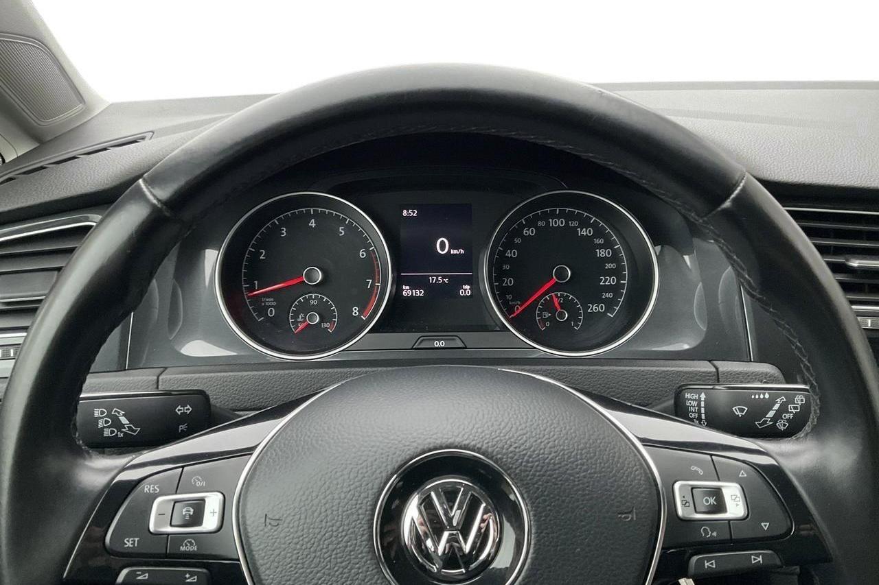 VW Golf VII 1.4 TSI Multifuel Sportscombi (125hk) - 6 913 mil - Manuell - röd - 2018