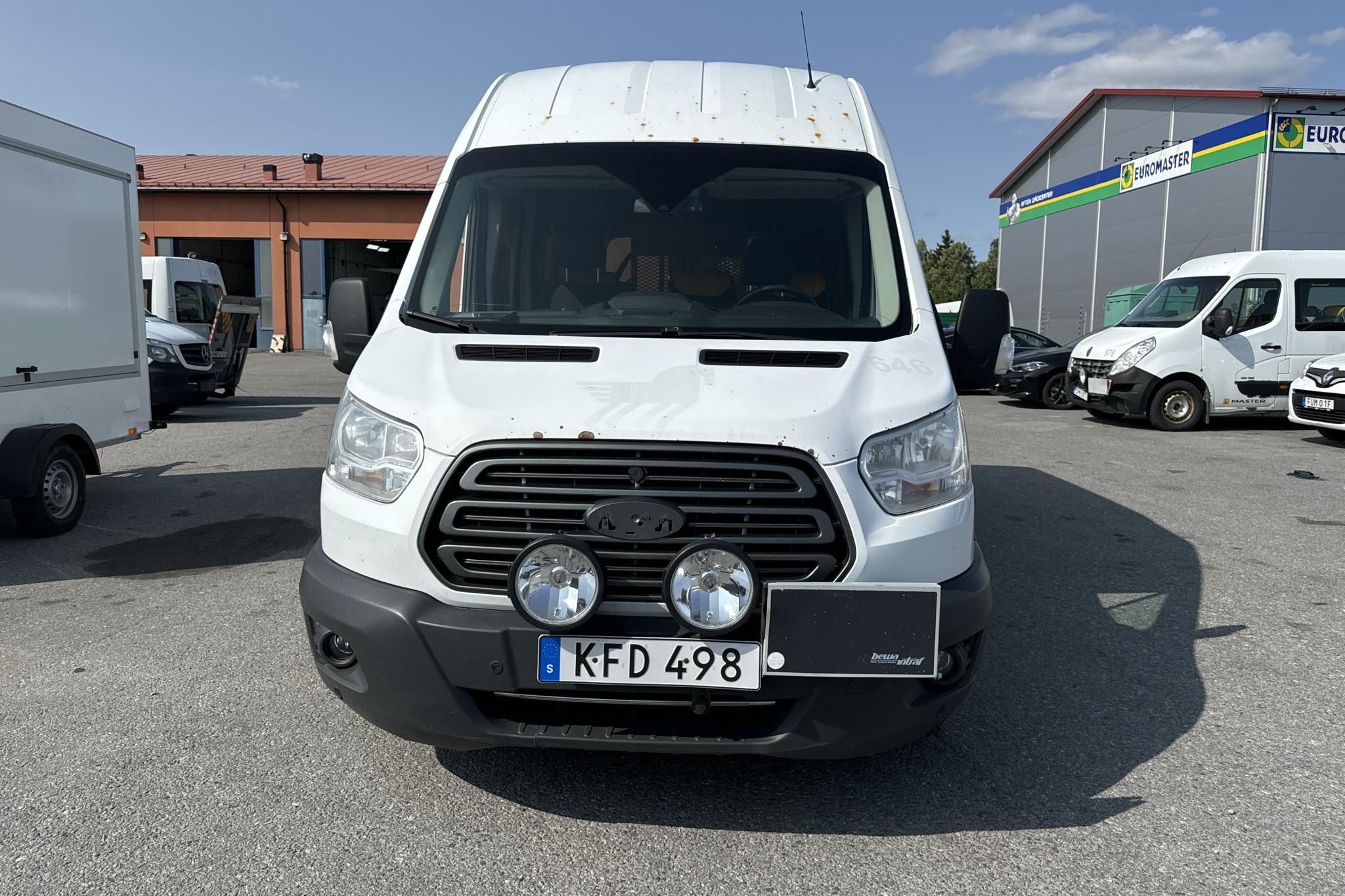 Ford Transit 350 Kombi 2.0 TDCi 2WD  (130hk) - 471 590 km - Automatic - white - 2017