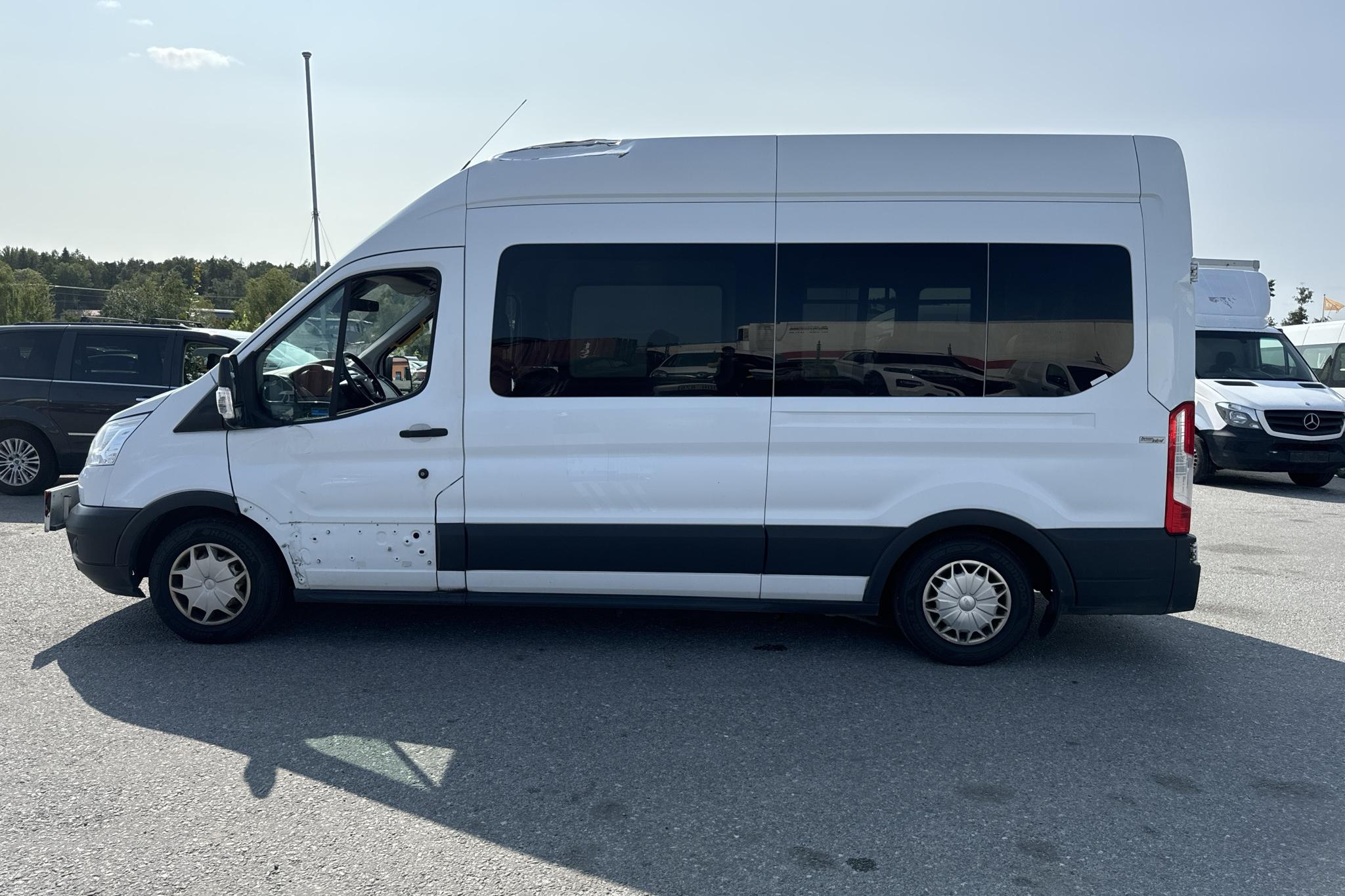 Ford Transit 350 Kombi 2.0 TDCi 2WD  (130hk) - 471 590 km - Automaattinen - valkoinen - 2017