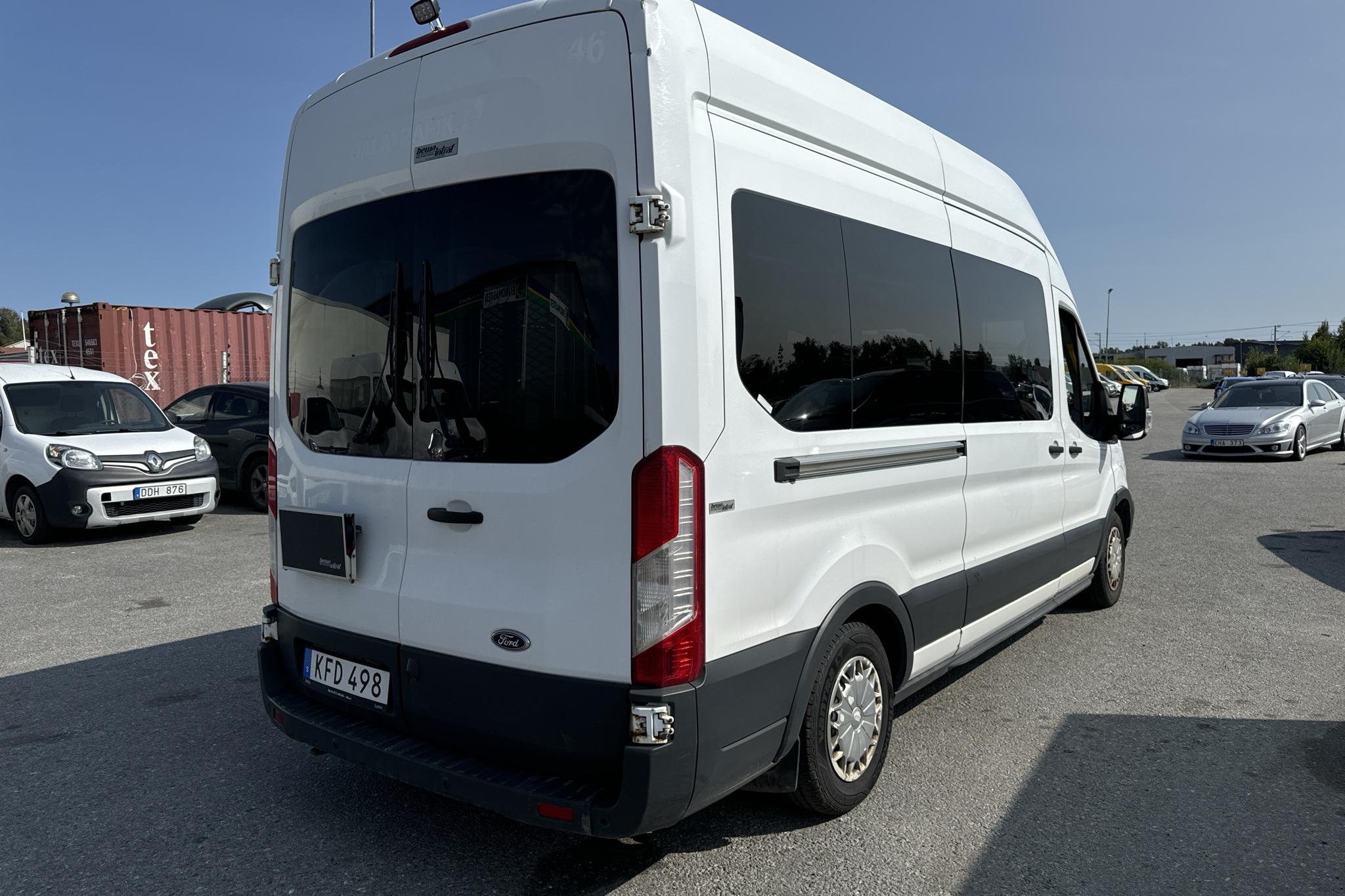 Ford Transit 350 Kombi 2.0 TDCi 2WD  (130hk) - 471 590 km - Automaattinen - valkoinen - 2017