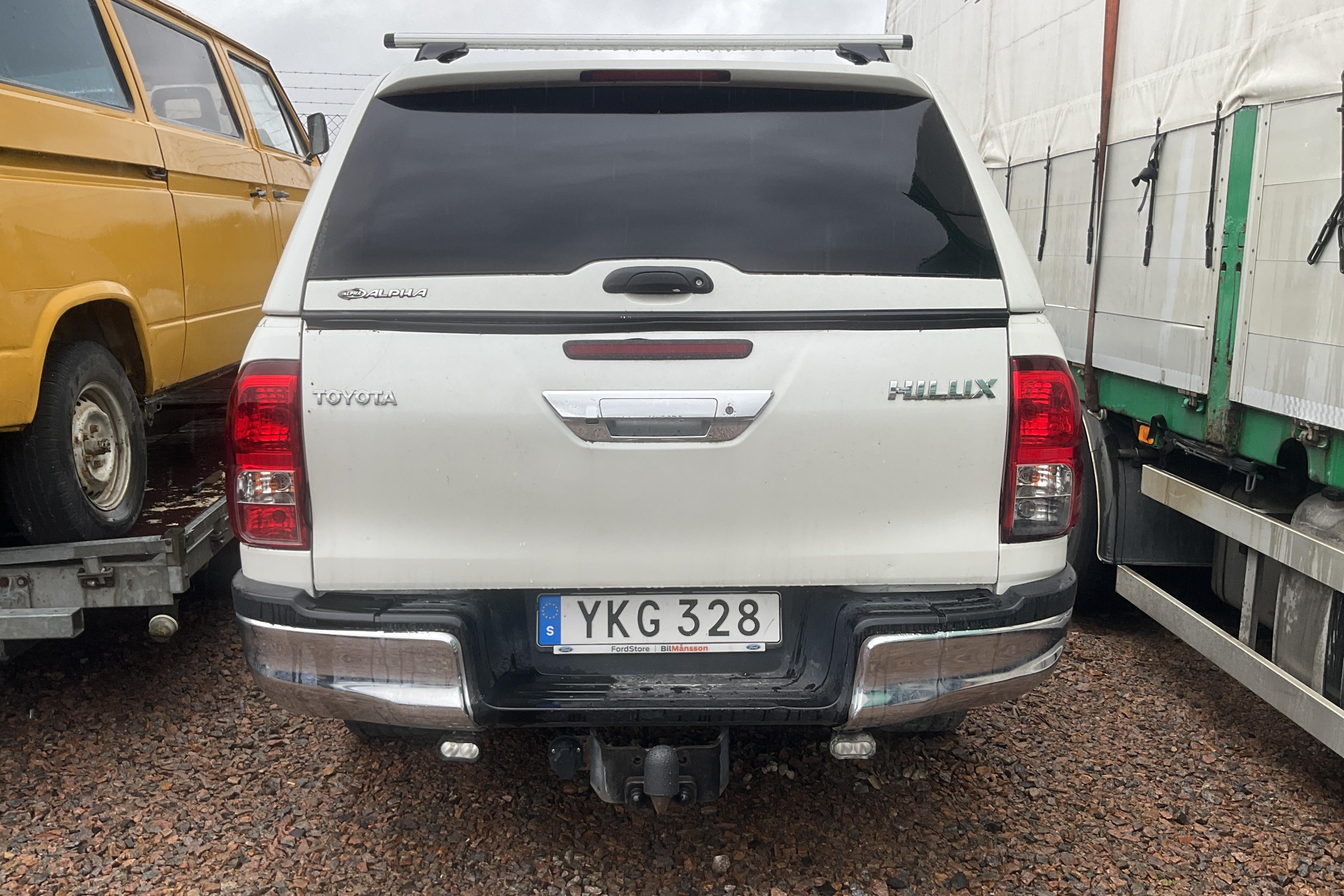 Toyota Hilux 2.4 D 4WD (150hk) - 0 km - Automaattinen - valkoinen - 2016