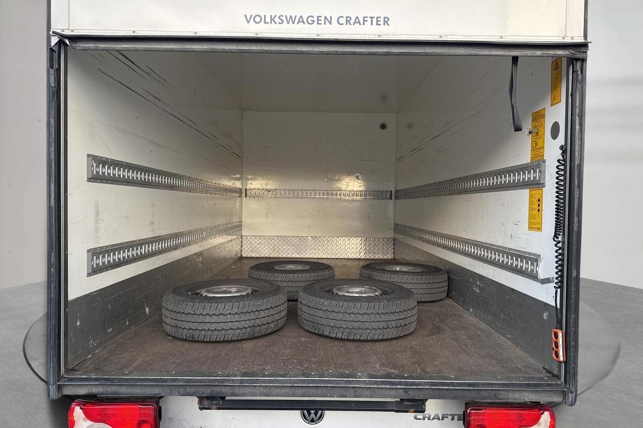 VW Crafter 35 2.0 TDI Volymskåp (163hk) - 122 730 km - Manuaalinen - valkoinen - 2015