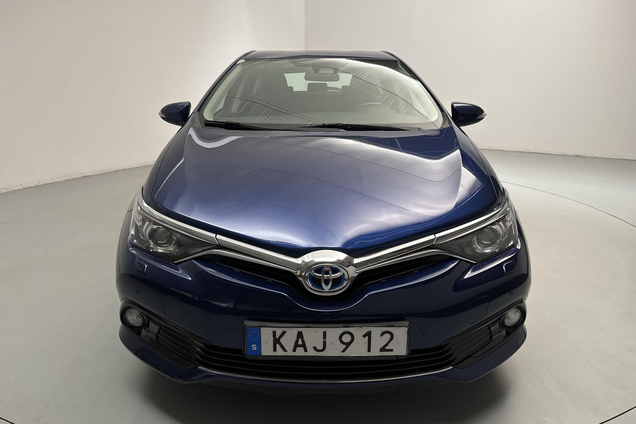 Toyota Auris 1.8 HSD 5dr (99hk) - 134 490 km - Automaatne - Dark Blue - 2017