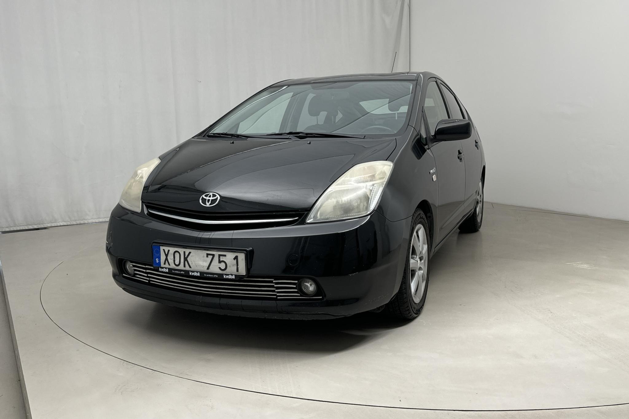 Toyota Prius 1.5 Hybrid (78hk) - 285 300 km - Automatic - black - 2006