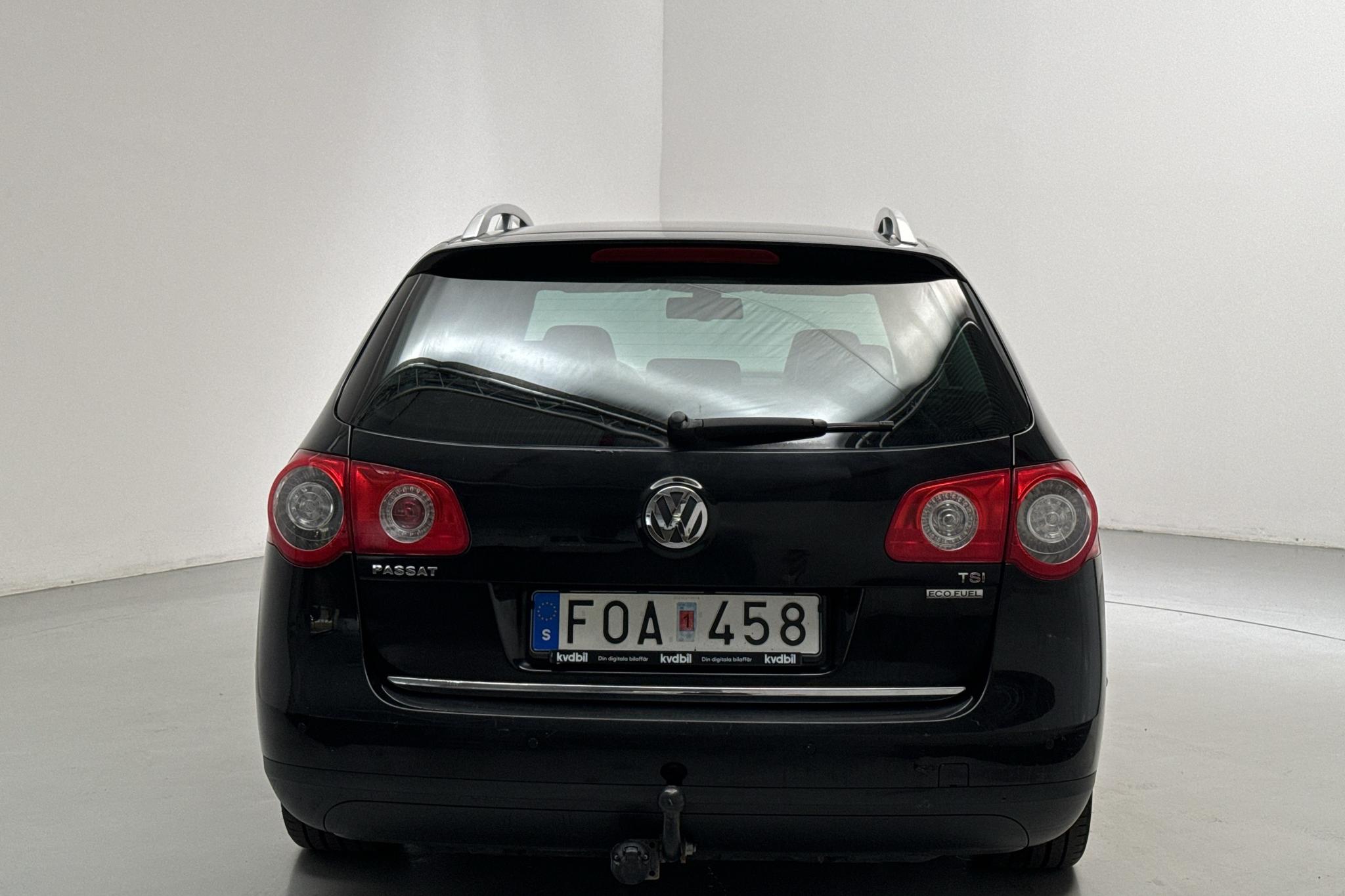 VW Passat 1.4 TSI EcoFuel Variant (150hk) - 181 260 km - Automatyczna - czarny - 2010