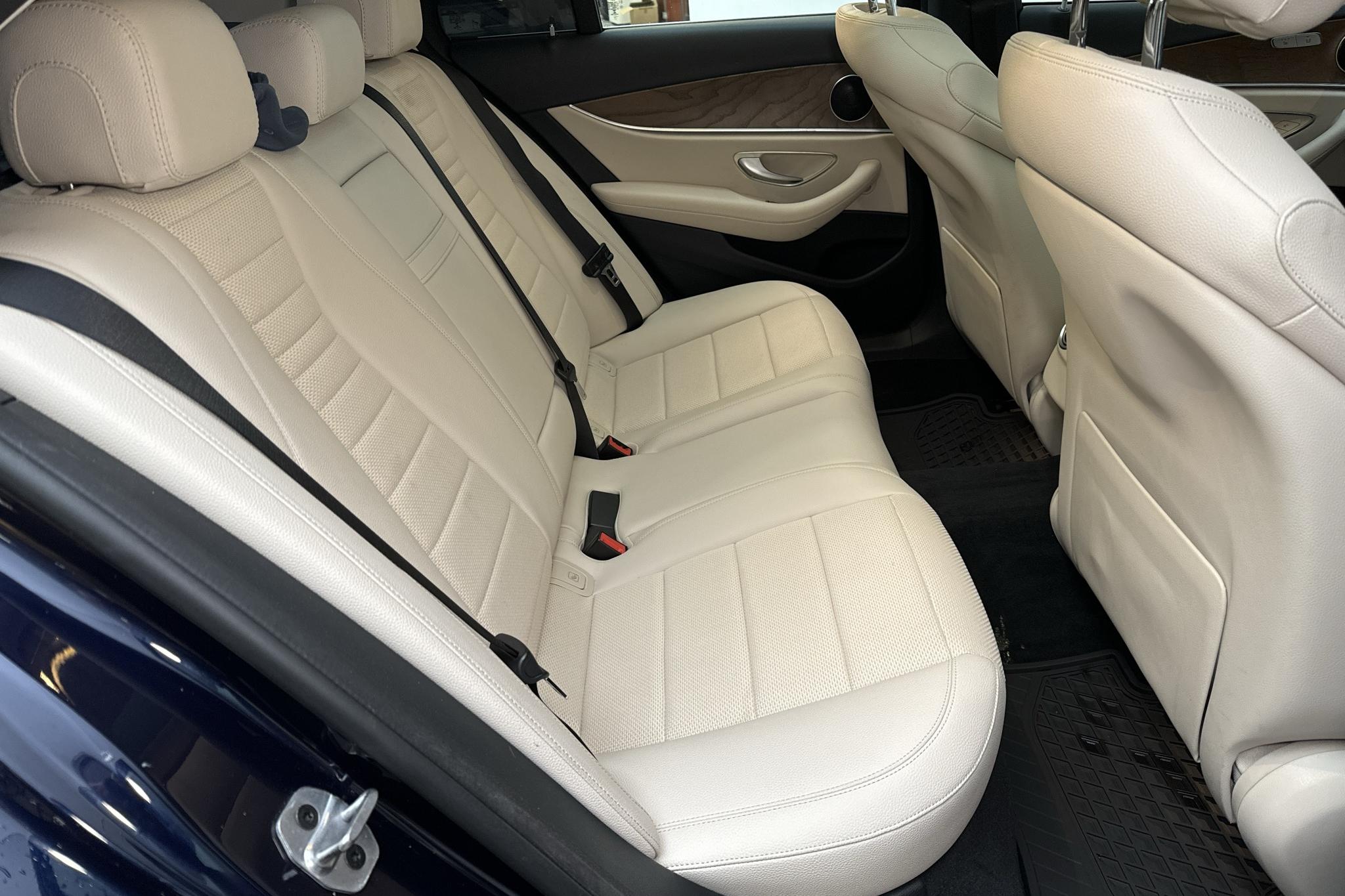 Mercedes E 200 d Sedan W213 (160hk) - 75 530 km - Automaatne - Dark Blue - 2019