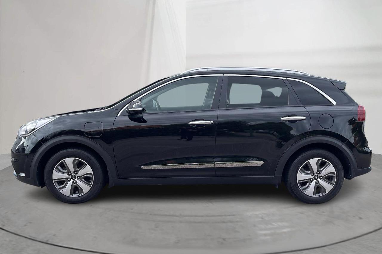 KIA Niro Plug-in Hybrid 1.6 (141hk) - 3 401 mil - Automat - svart - 2019