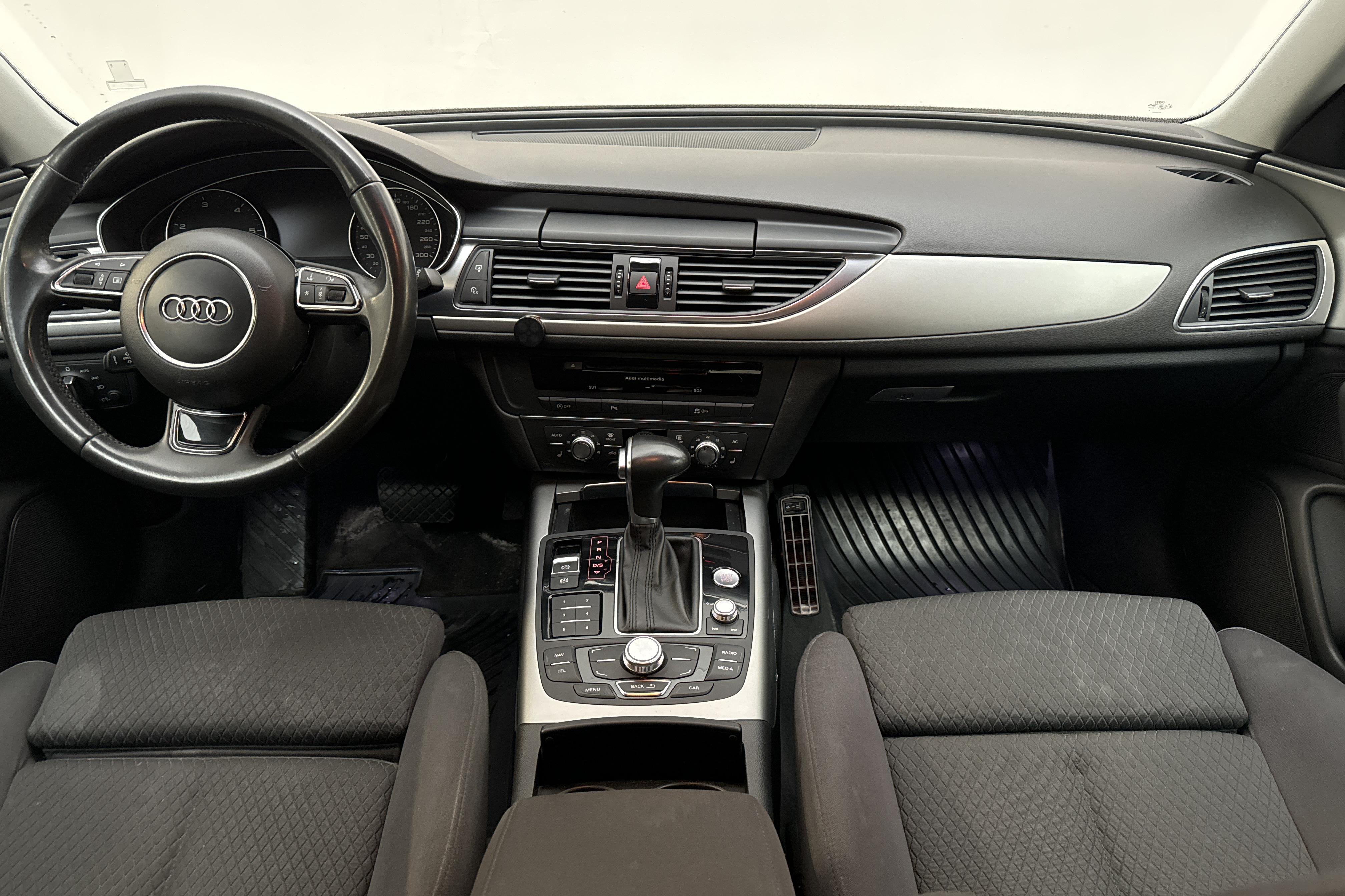 Audi A6 2.0 TDI Avant (177hk) - 181 790 km - Automatyczna - niebieski - 2014