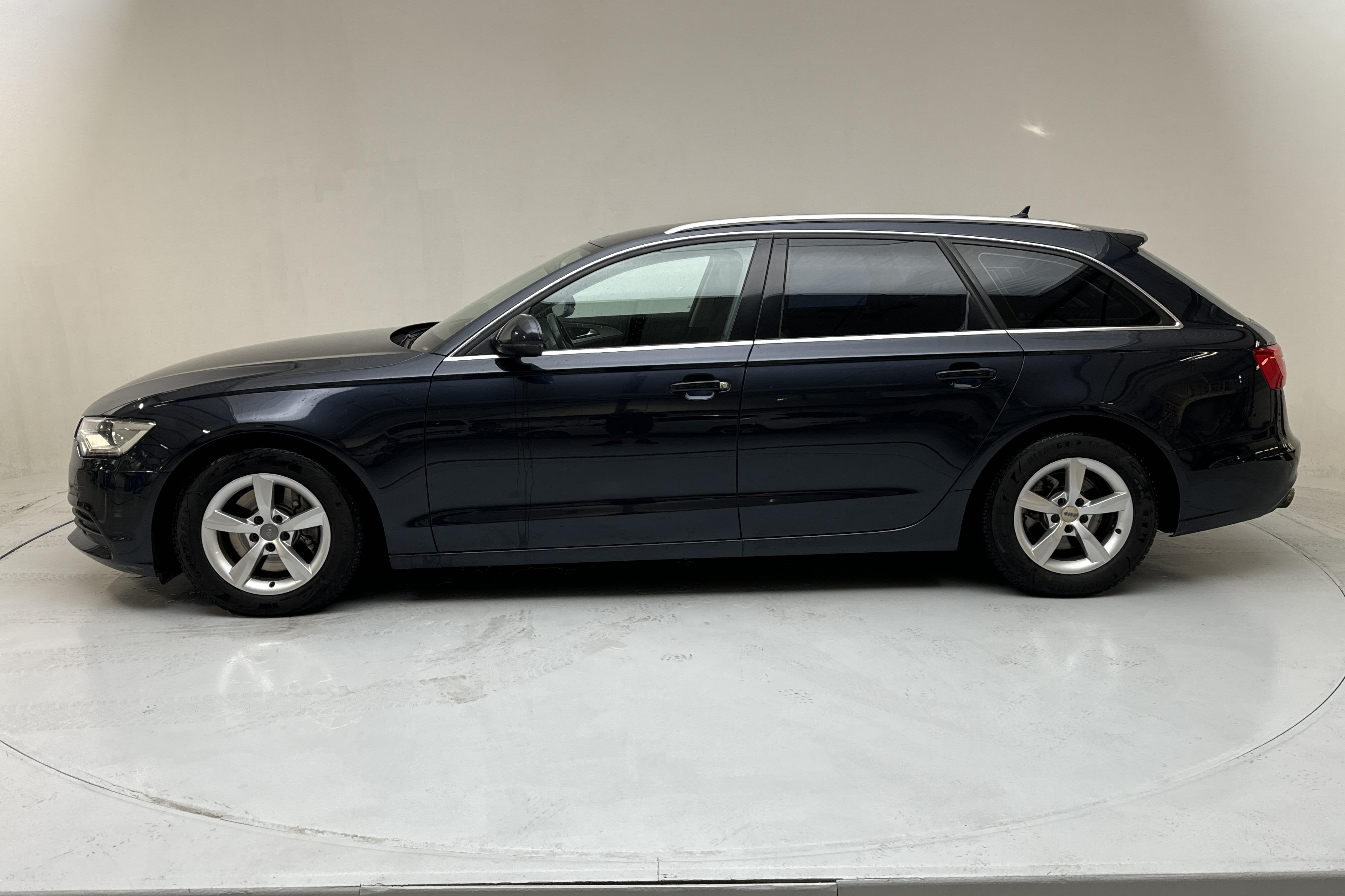 Audi A6 2.0 TDI Avant (177hk) - 181 790 km - Automatic - blue - 2014