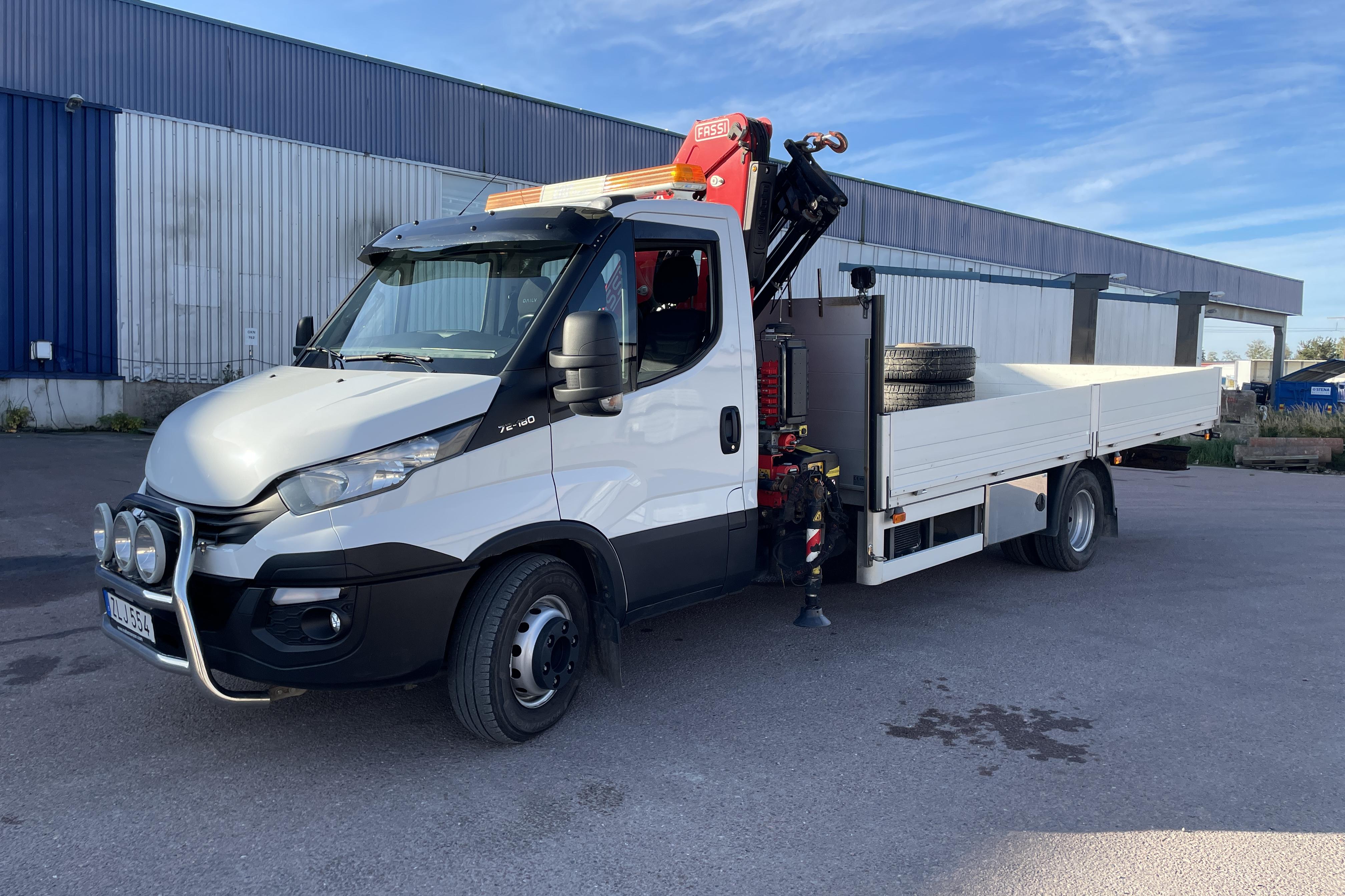 IVECO 70C18H - 162 875 km - Manuell - gul - 2018