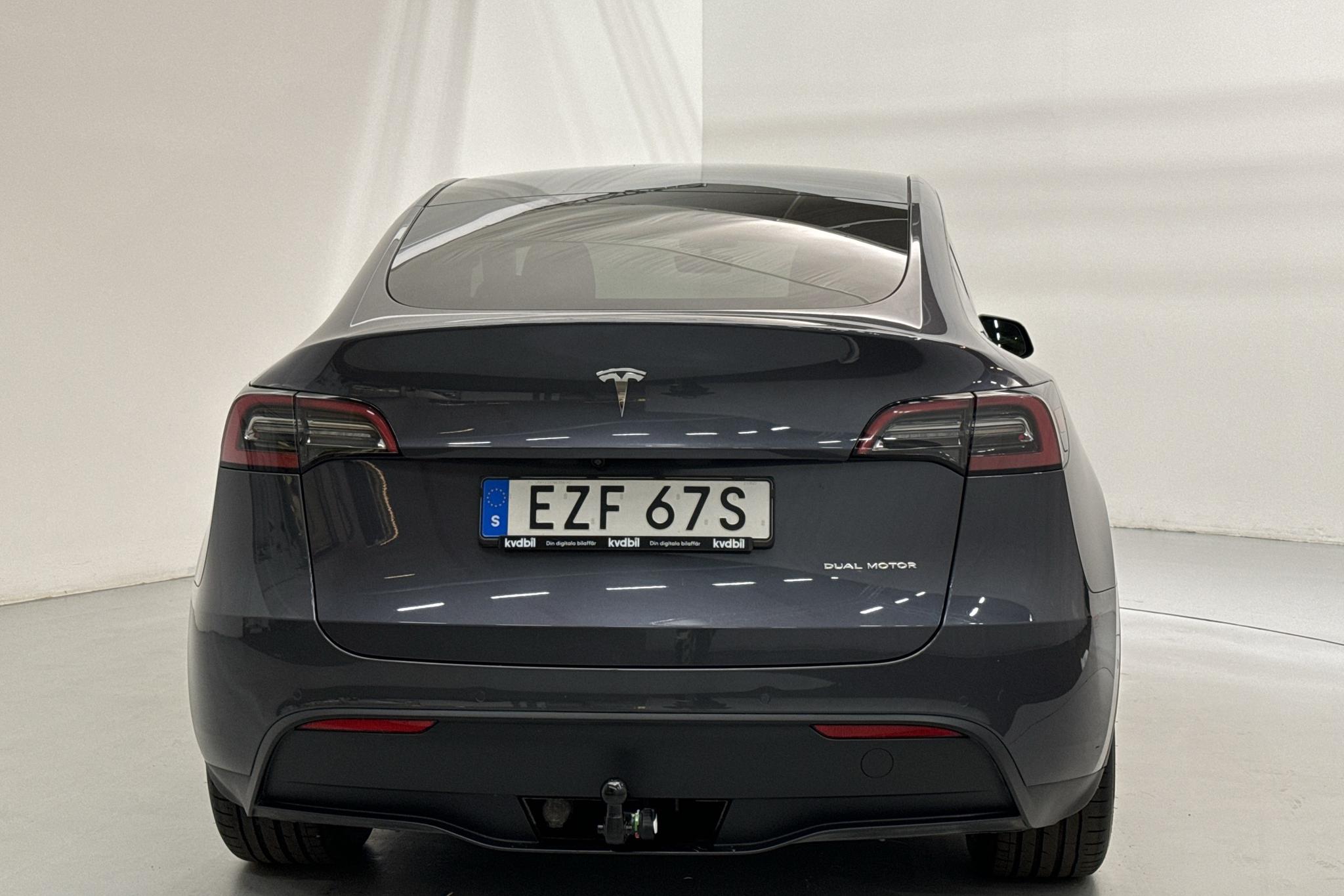 Tesla Model Y Long Range Dual Motor AWD - 79 260 km - Automaatne - hall - 2021