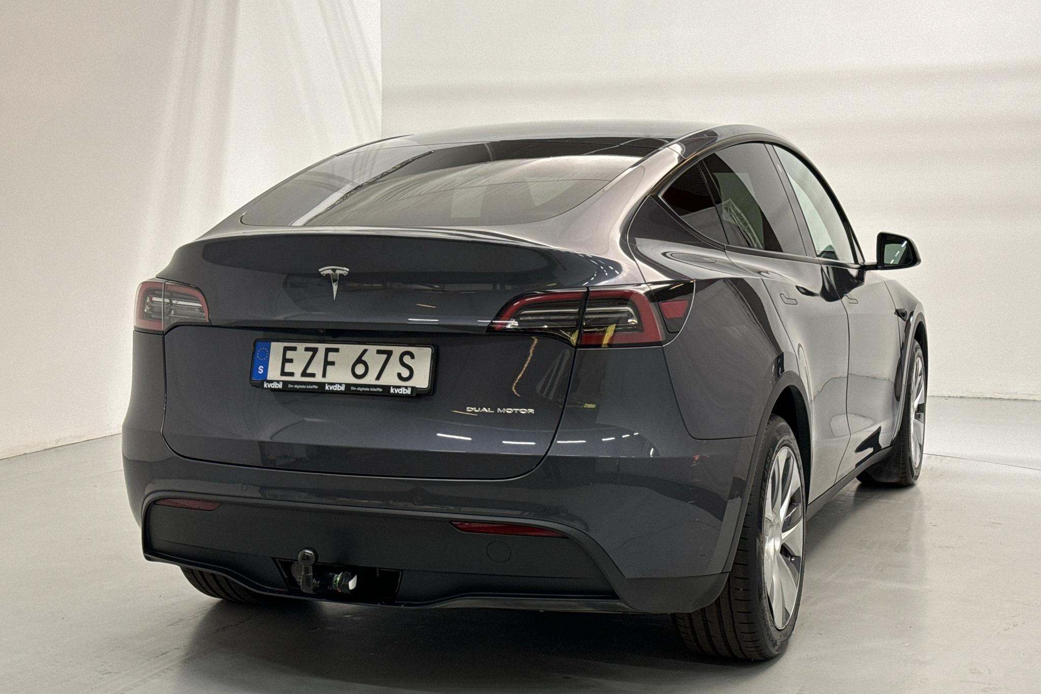 Tesla Model Y Long Range Dual Motor AWD - 79 260 km - Automaatne - hall - 2021