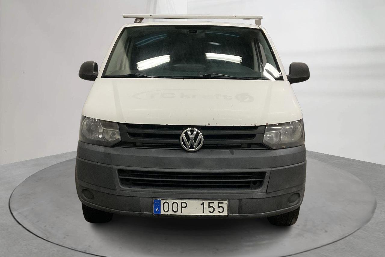 VW Transporter T5 2.0 TDI 4MOTION (140hk) - 303 770 km - Manuaalinen - valkoinen - 2013