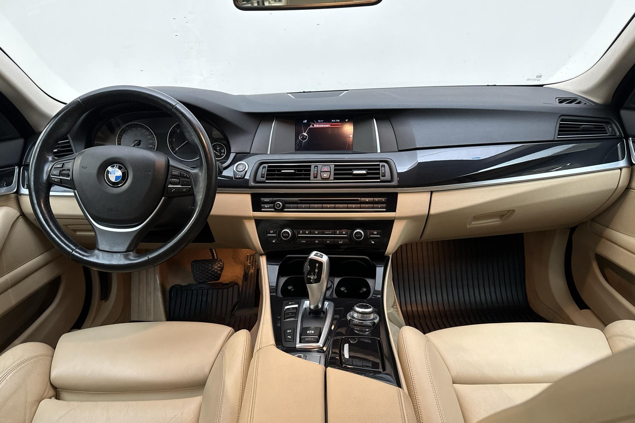 BMW 520d xDrive Touring, F11 (190hk) - 17 528 mil - Automat - brun - 2015