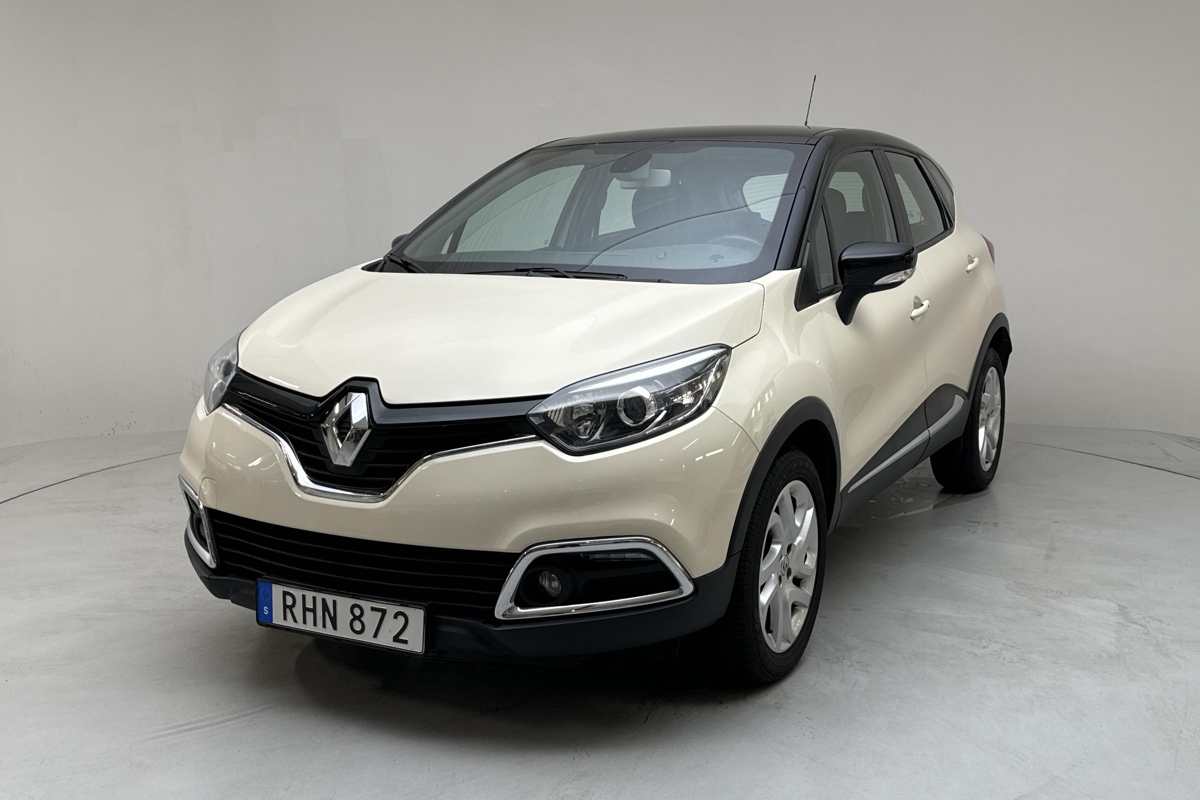 Renault Captur 0.9 TCe (90hk) - 81 400 km - Manuaalinen - 2017