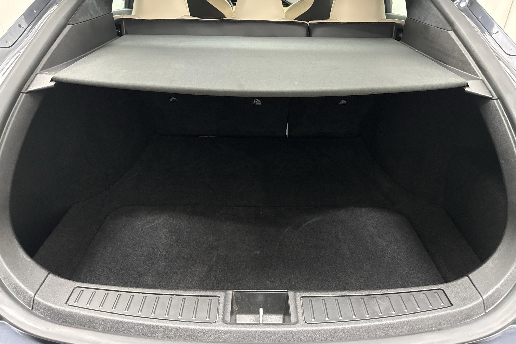 Tesla Model S Long Range (525hk) - 93 240 km - Automaatne - hall - 2019