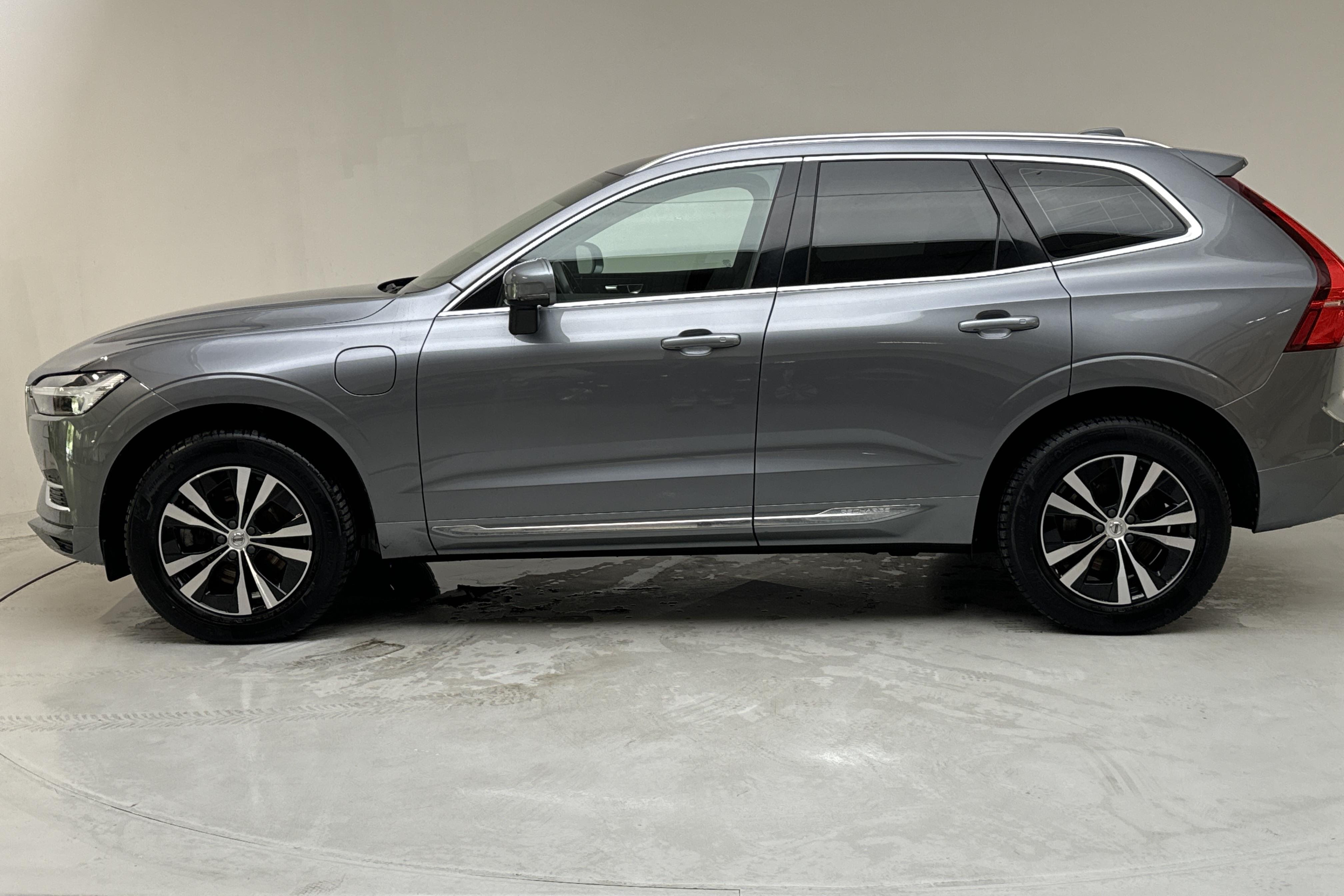 Volvo XC60 T6 AWD Recharge (340hk) - 78 530 km - Automatic - gray - 2021