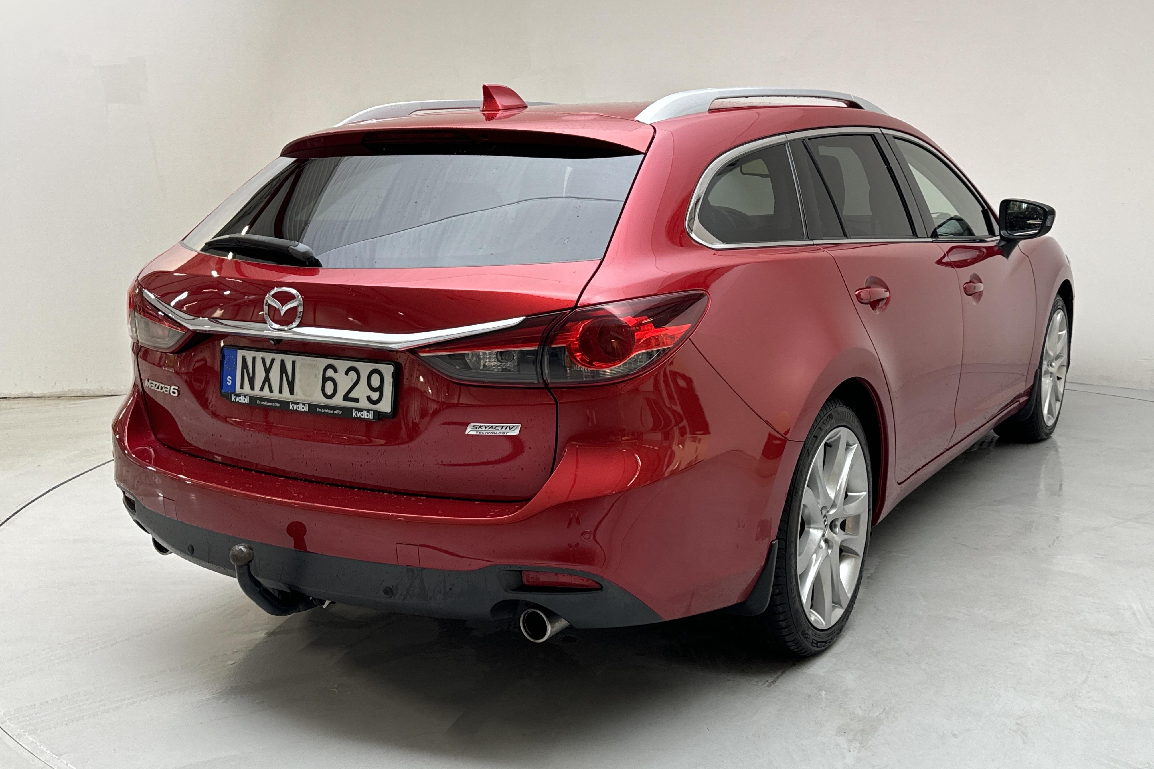 Mazda 6 2.2 DE Kombi (175hk) - 203 600 km - Manual - red - 2014