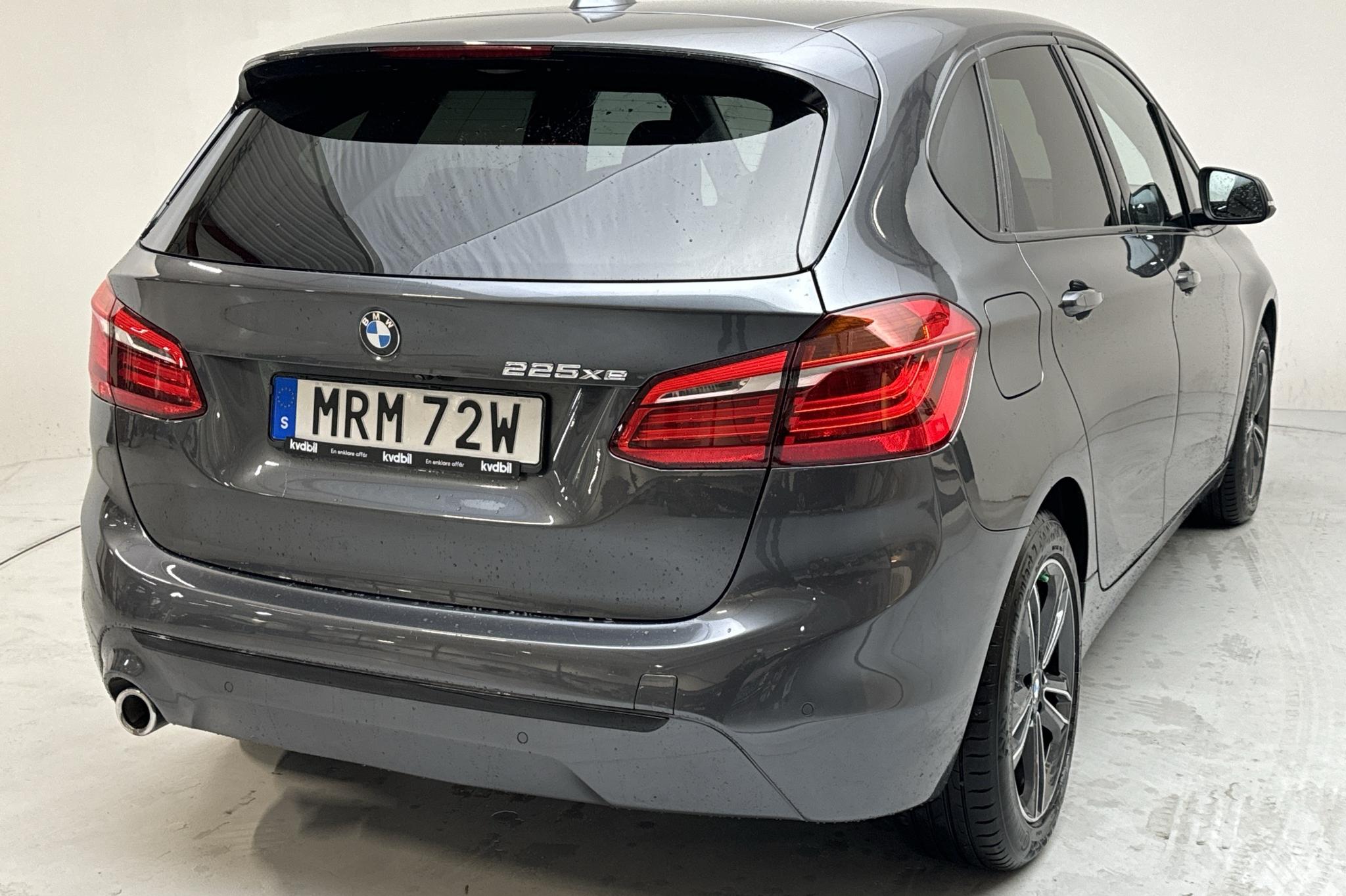 BMW 225xe Active Tourer LCI iPerformance 9,7 kWh, F45 (224hk) - 55 190 km - Automaatne - hall - 2020