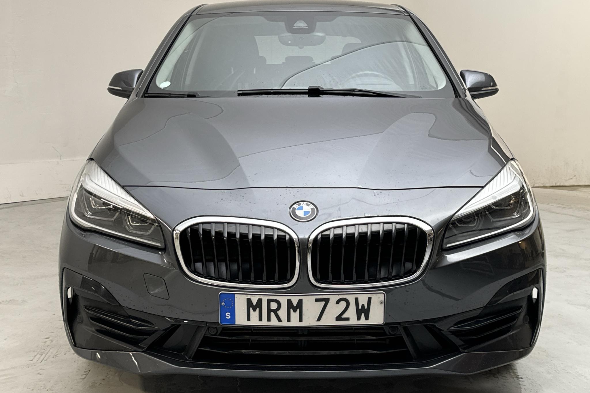 BMW 225xe Active Tourer LCI iPerformance 9,7 kWh, F45 (224hk) - 55 190 km - Automatyczna - szary - 2020