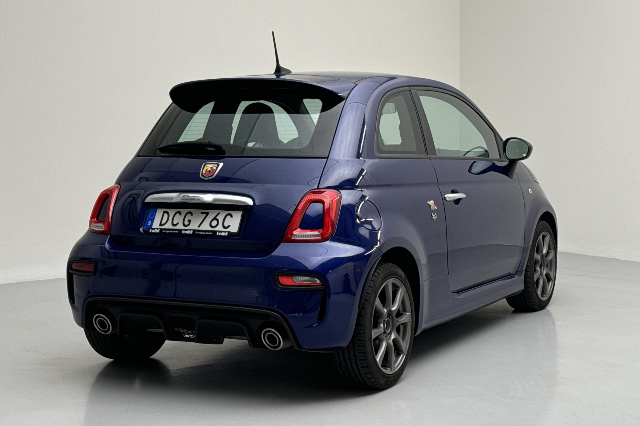 Fiat Abarth 595 (145hk) - 8 320 km - Manuaalinen - sininen - 2021