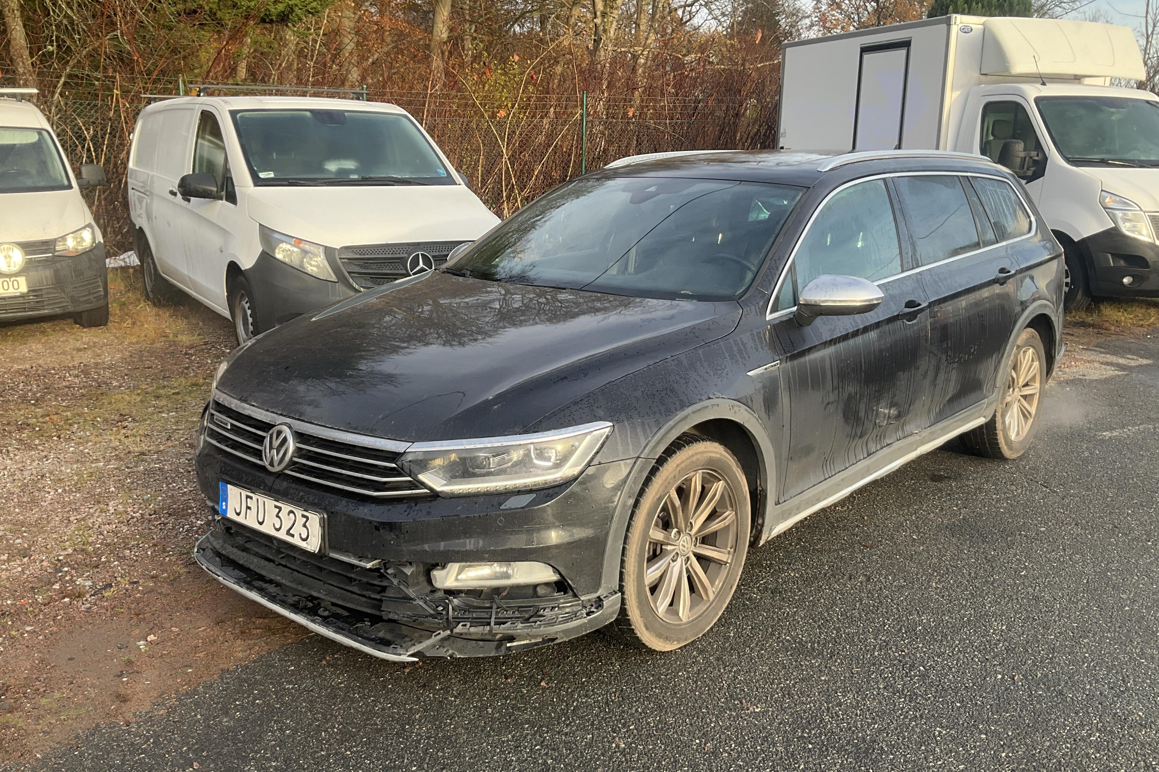 VW Passat Alltrack 2.0 TDI Sportscombi 4MOTION (240hk) - 17 212 mil - Automat - svart - 2016