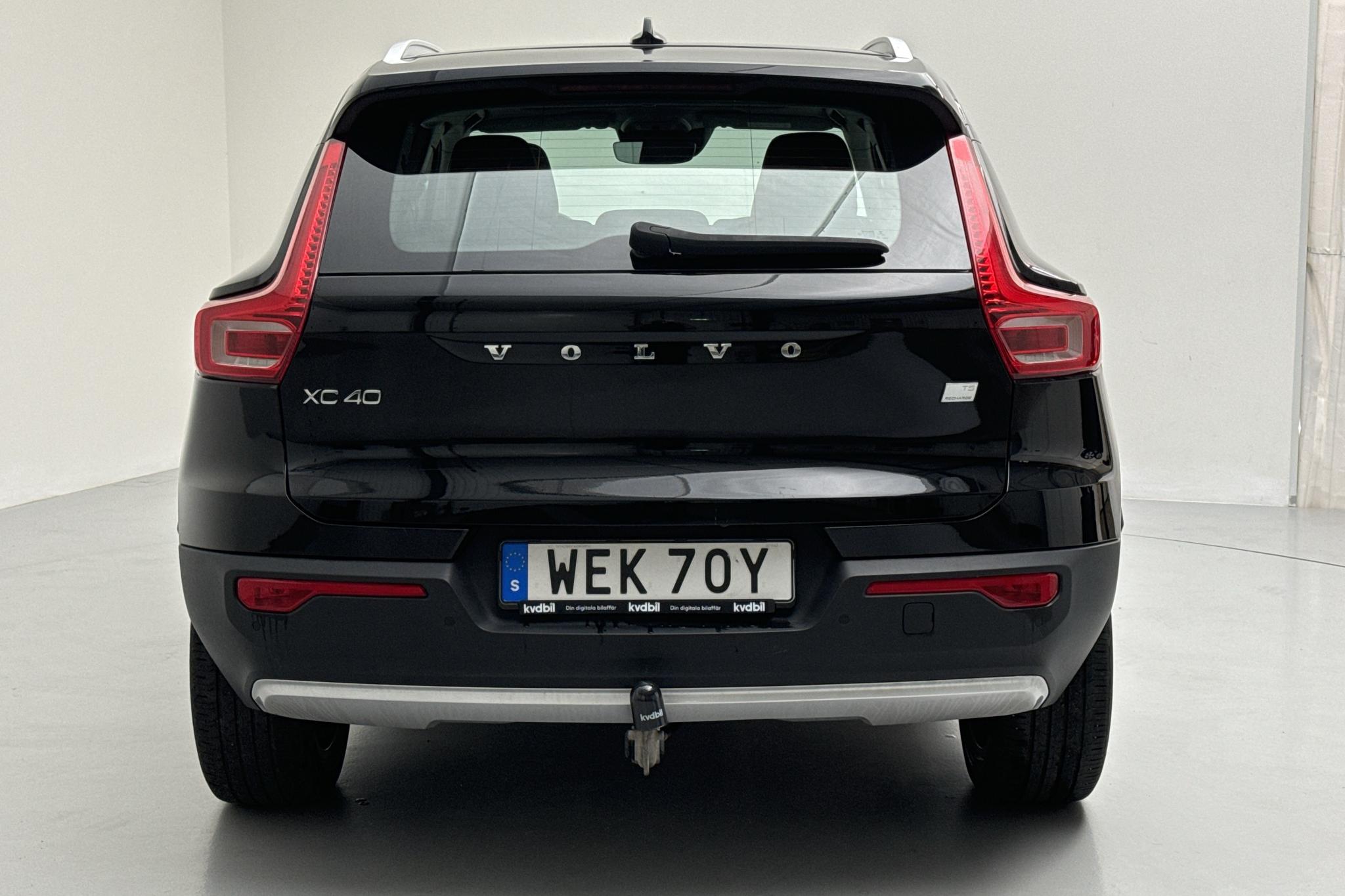 Volvo XC40 T5 2WD Twin Engine (262hk) - 82 020 km - Automaatne - must - 2021