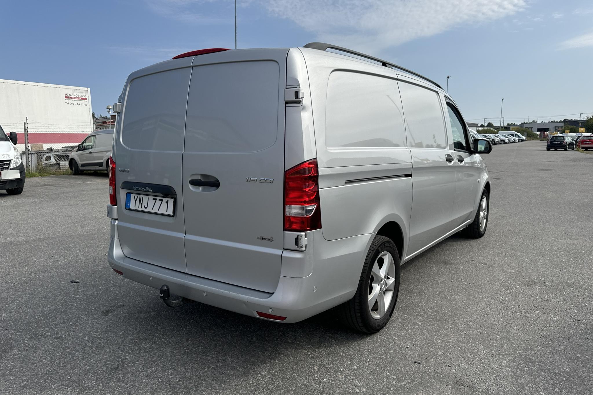 Mercedes Vito 119 BlueTEC 4MATIC W640 (190hk) - 187 540 km - Automaatne - hõbe - 2018