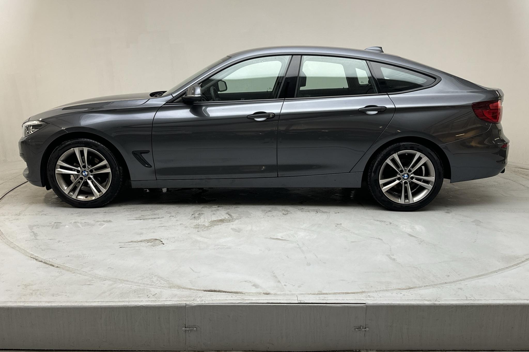 BMW 320i GT xDrive, F34 (184hk) - 116 360 km - Automatyczna - szary - 2020