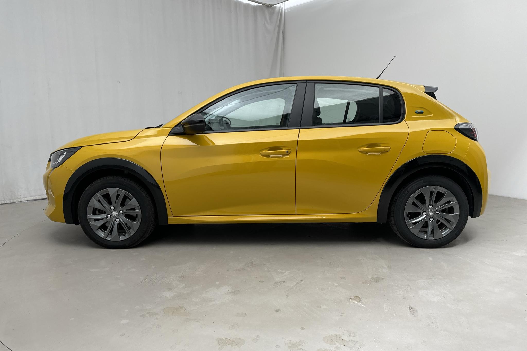 Peugeot e-208 50 kWh 5dr (136hk) - 24 560 km - Automatic - yellow - 2022