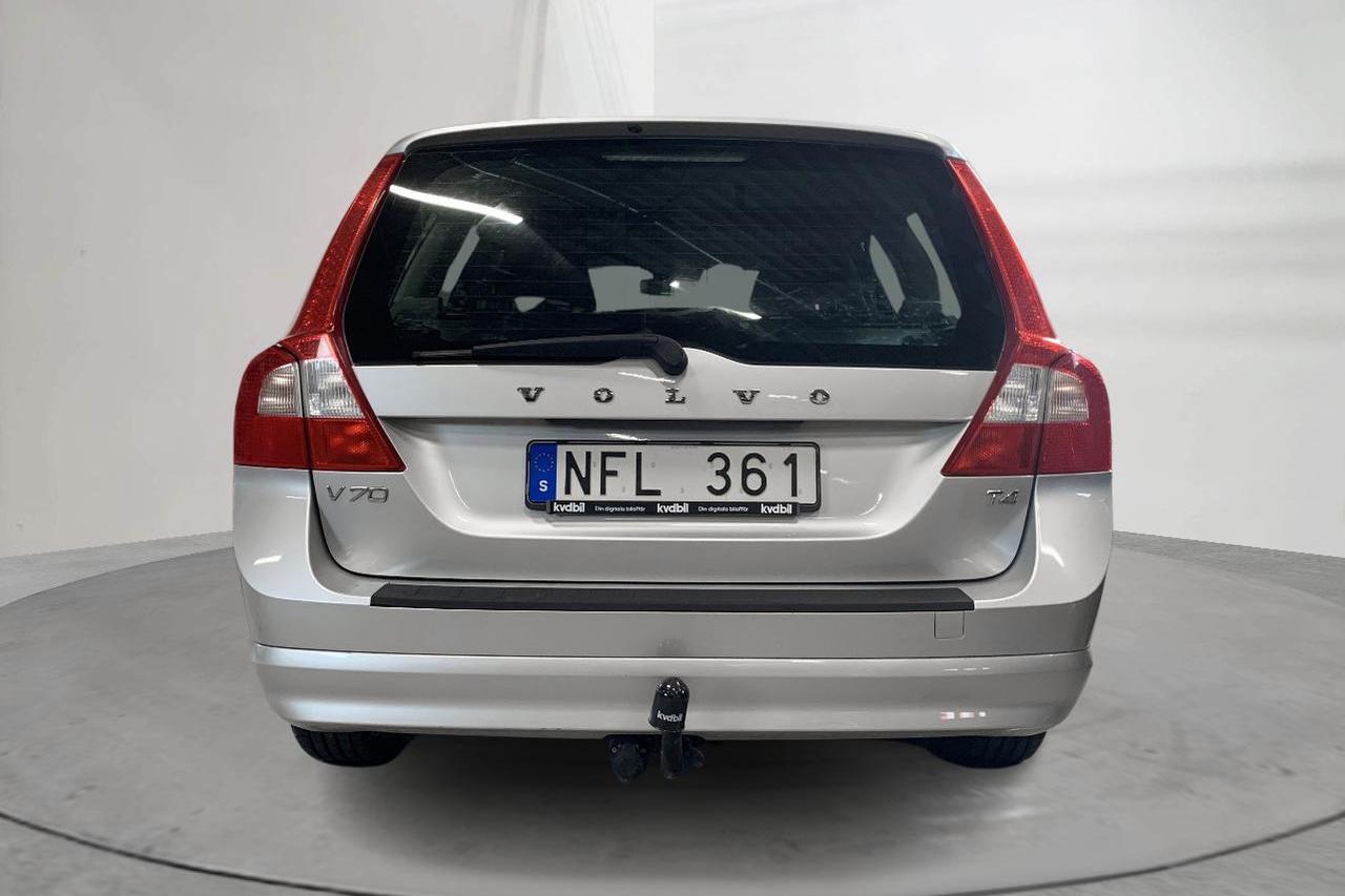 Volvo V70 II T4 (180hk) - 208 930 km - Automatyczna - Light Grey - 2013