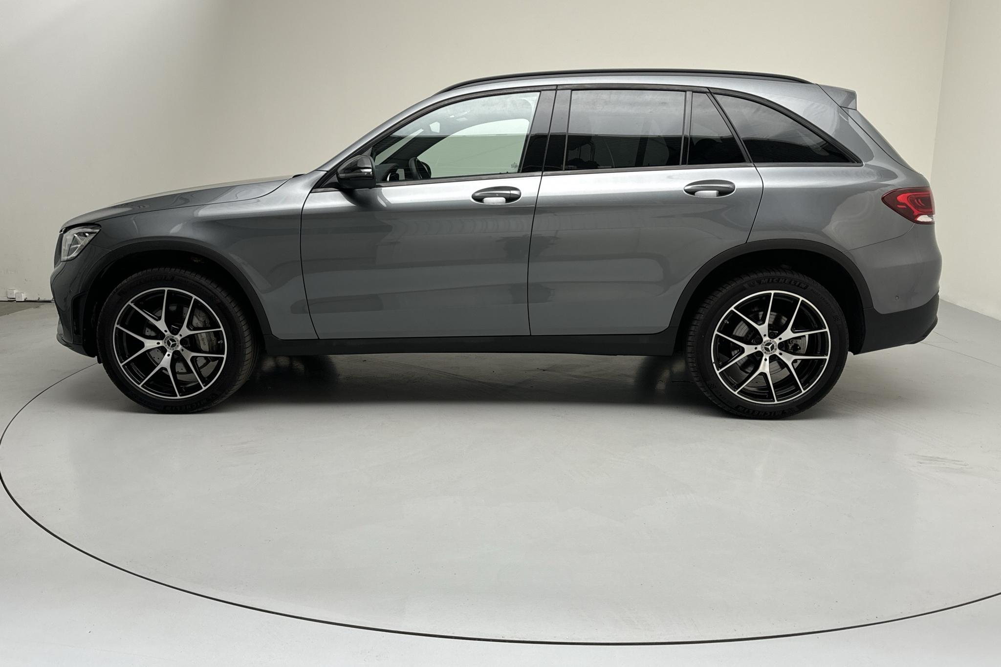 Mercedes GLC 300 de 4MATIC X253 (316hk) - 37 290 km - Automatic - gray - 2022