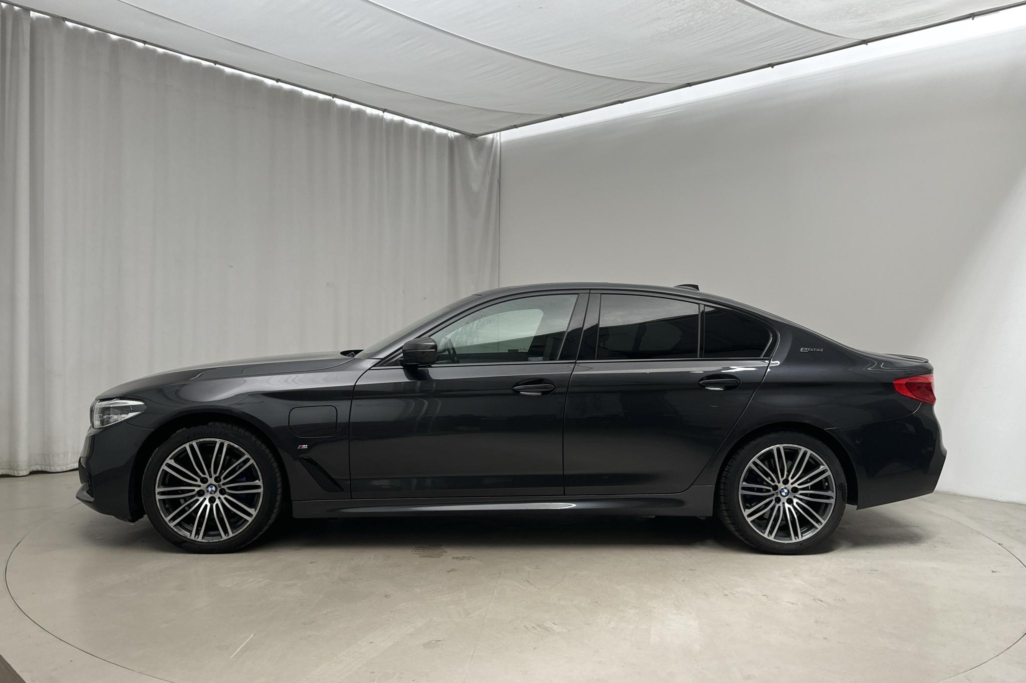 BMW 530e iPerformance Sedan, G30 (252hk) - 114 510 km - Automatic - gray - 2019