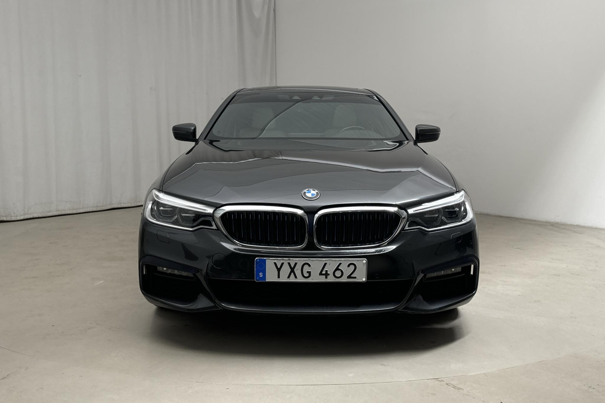 BMW 530e iPerformance Sedan, G30 (252hk) - 114 510 km - Automatic - gray - 2019