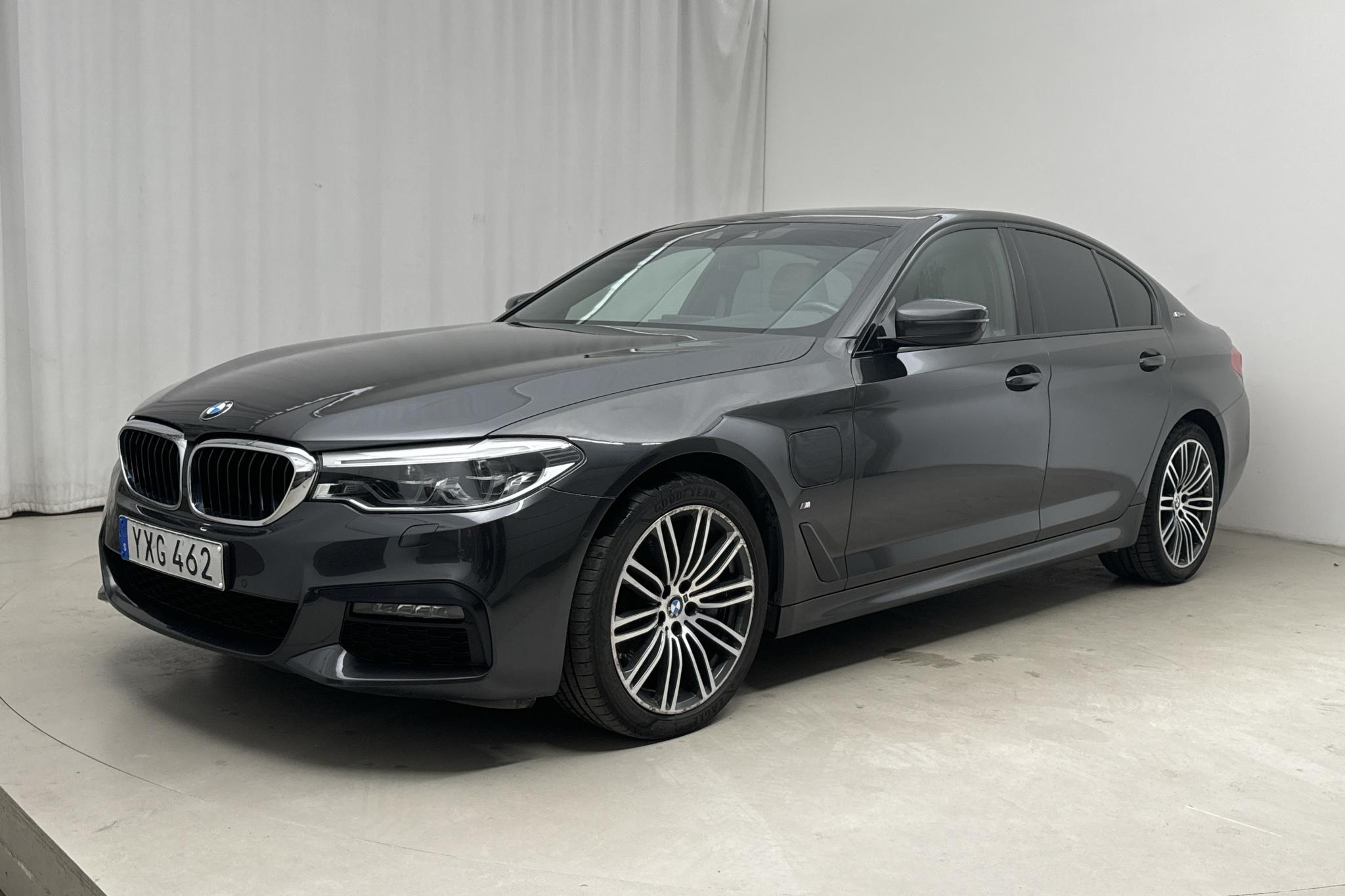 BMW 530e iPerformance Sedan, G30 (252hk) - 114 510 km - Automatic - gray - 2019